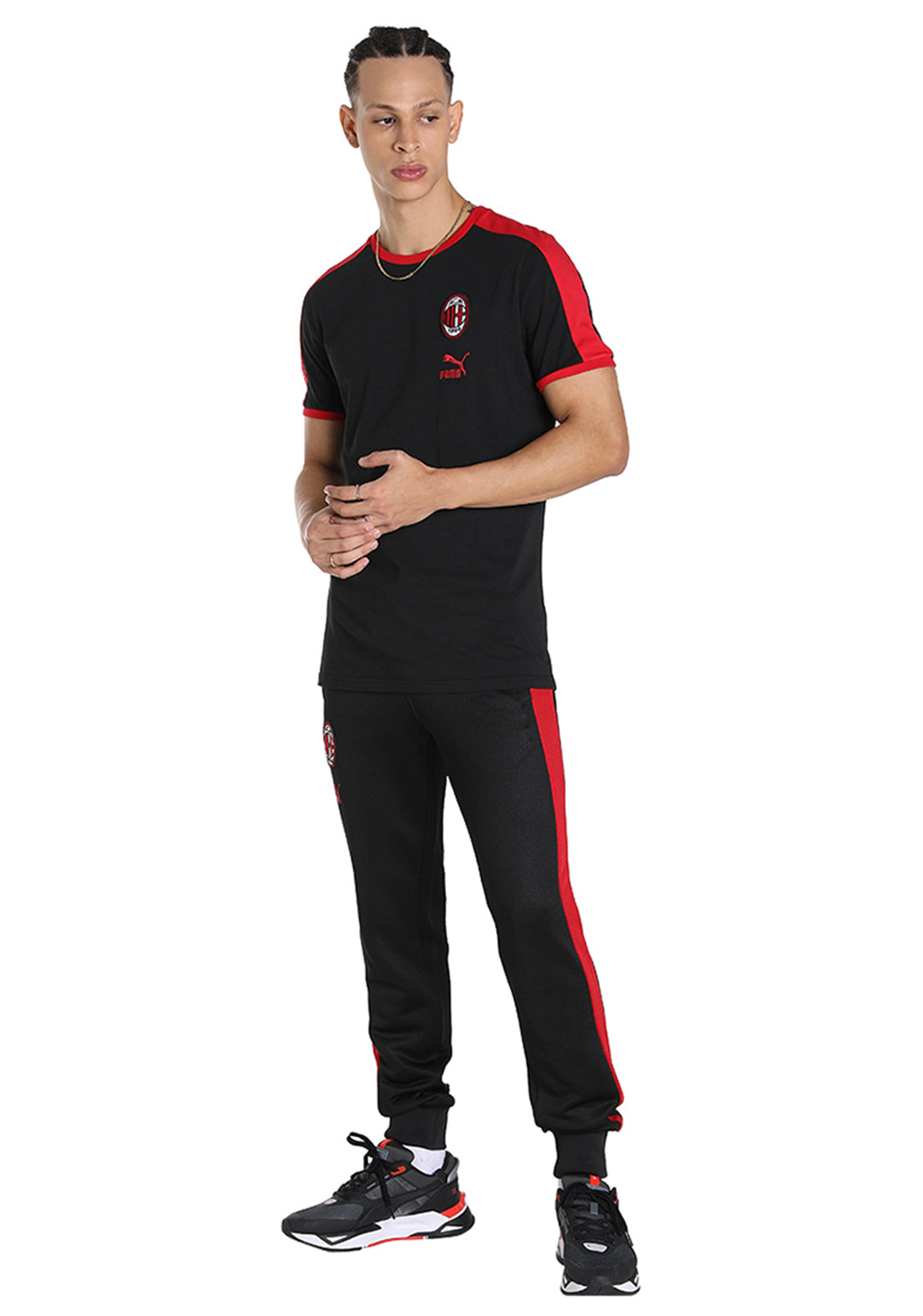 AC Milan Men Black and Red Logo Printed Half Sleeves Round Neck Cotton Heritage T-Shirt (5)
