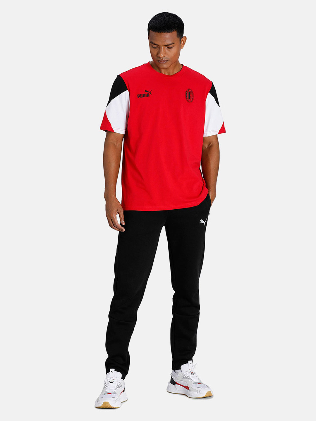 AC Milan Men Red and Black Logo Printed Half Sleeves Round Neck Football Culture T-Shirt (5)
