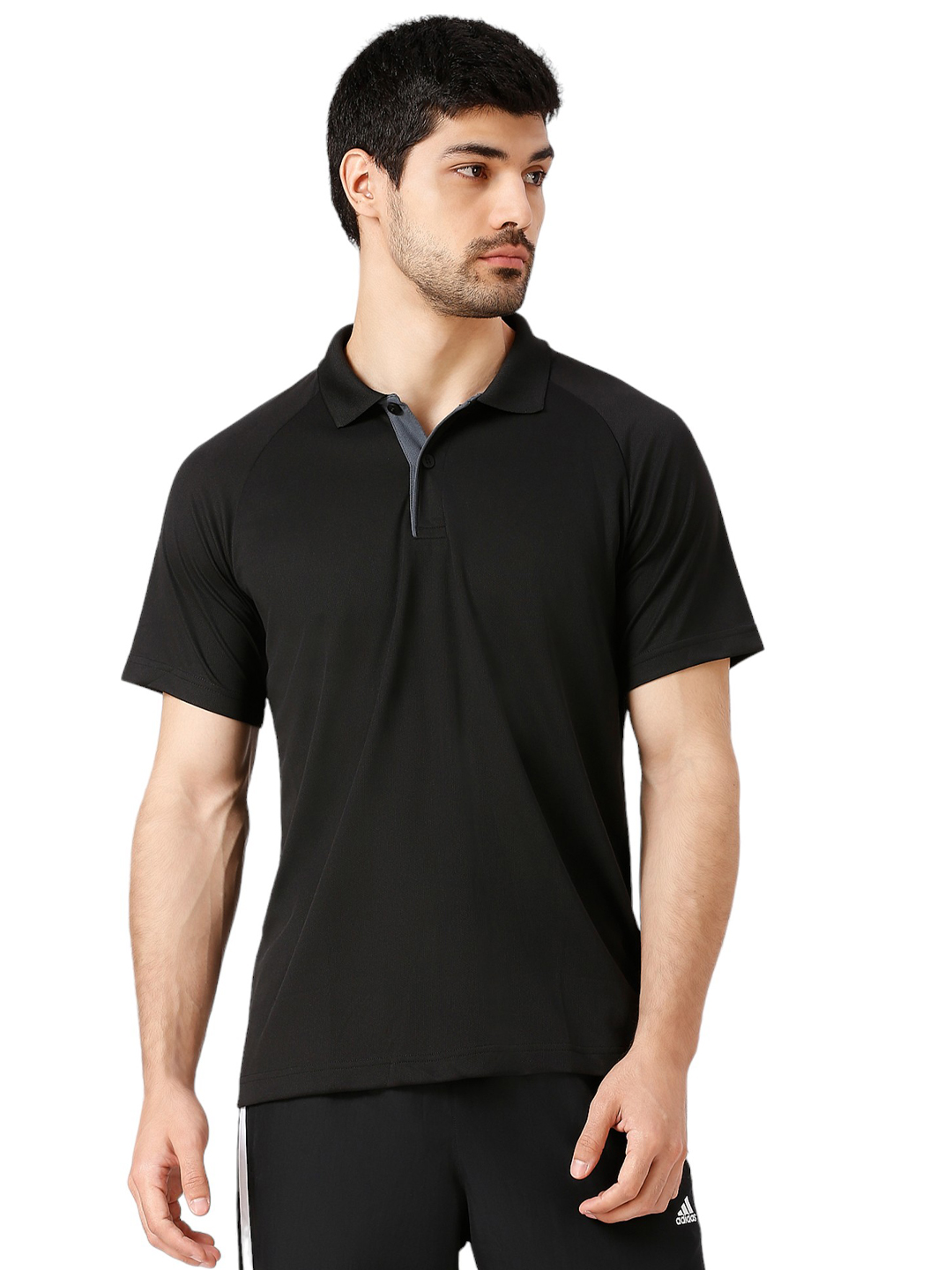 Men Black Solid Half Sleeves Corp CL Polo Collar T-Shirt