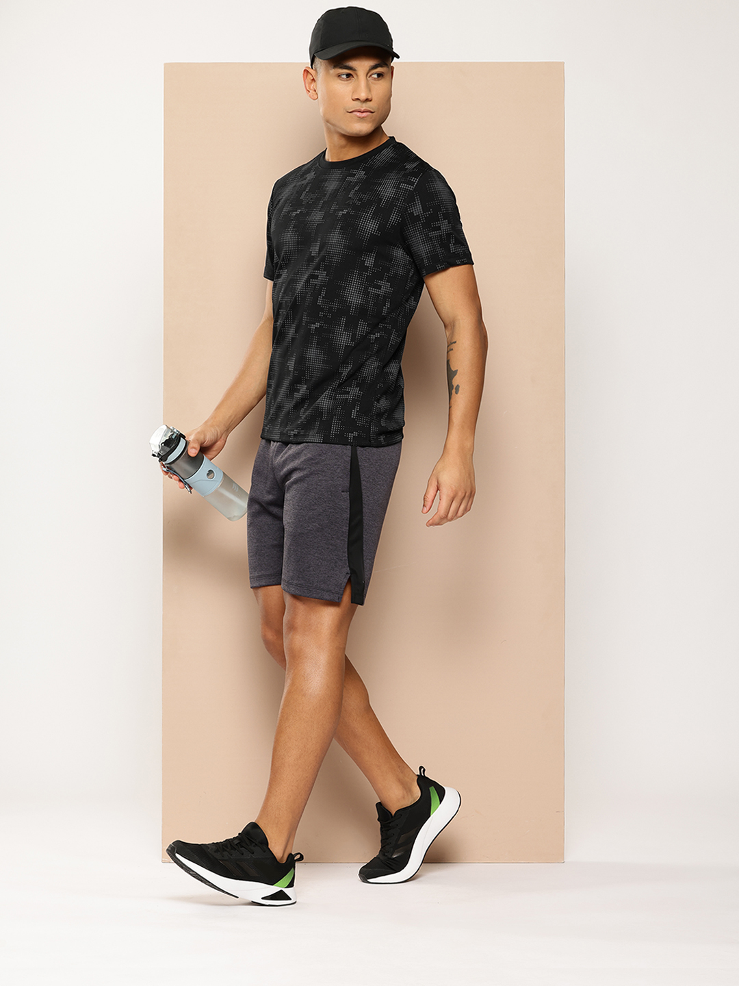 Alcis Black Printed Slim Fit Sports Round Neck T-shirt (4)
