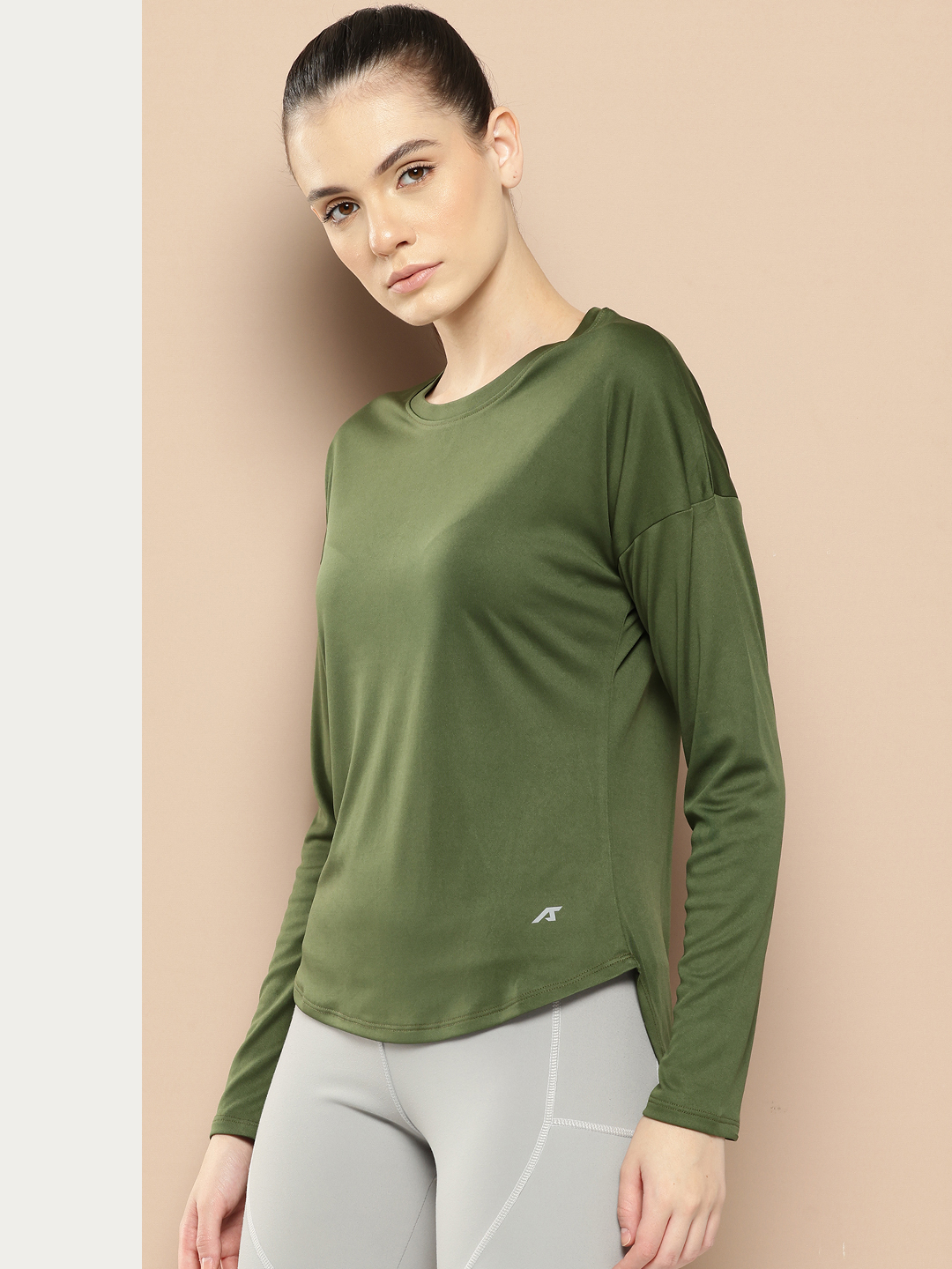 Alcis Brand Logo Detail Drop-Shoulder Sleeves Dry Tech Slim Fit T-shirt (2)