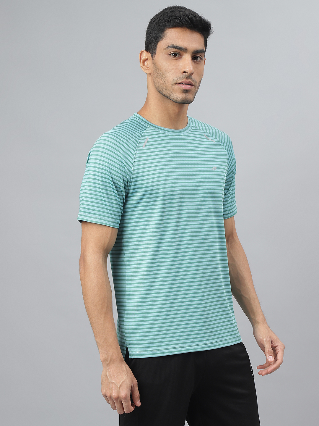 Alcis Drytech+ Anti-Static Slim-Fit Running Round Neck T-shirt (5)