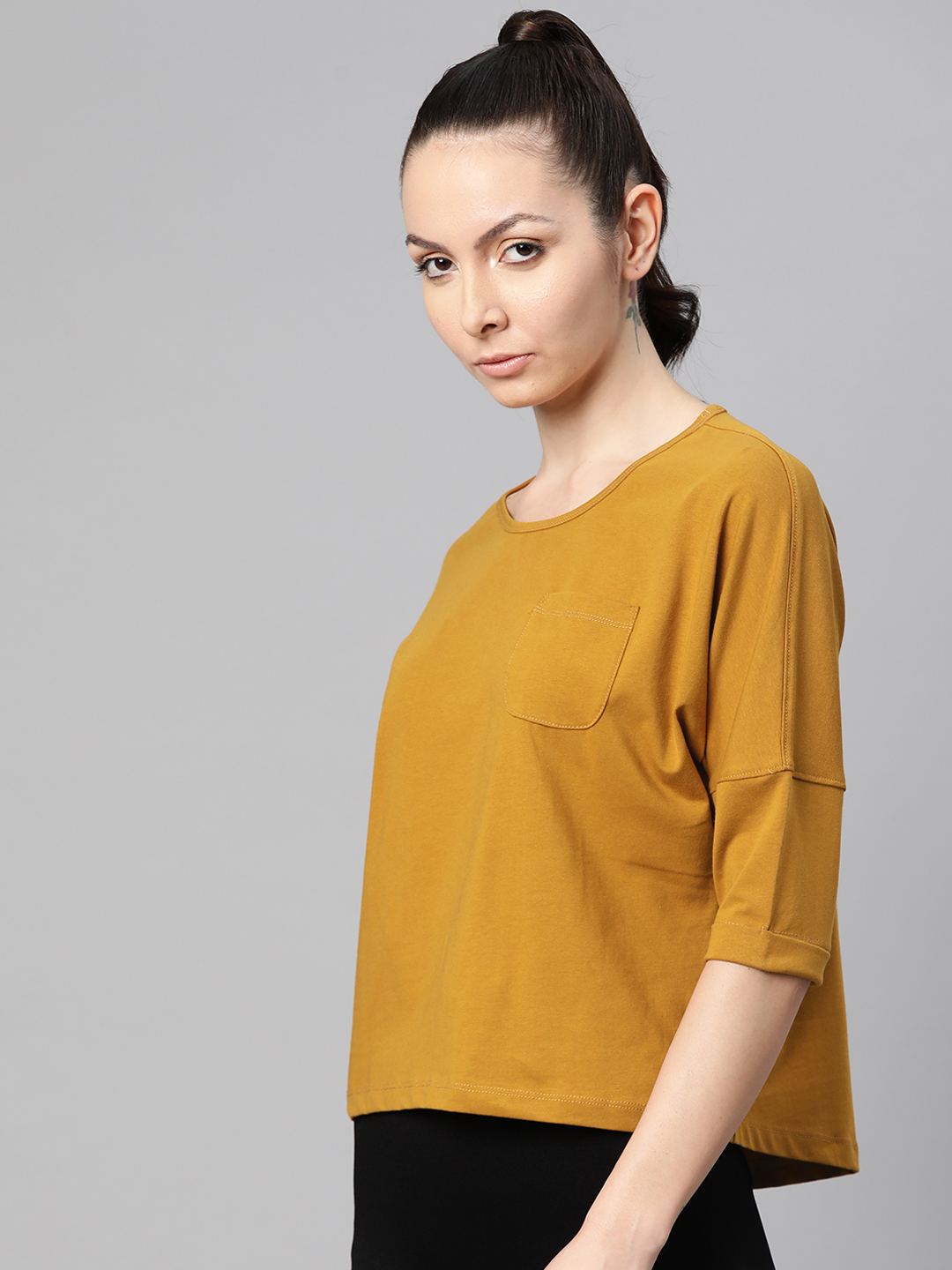Alcis Floral Printed Drop-Shoulder Sleeves T-shirt (2)
