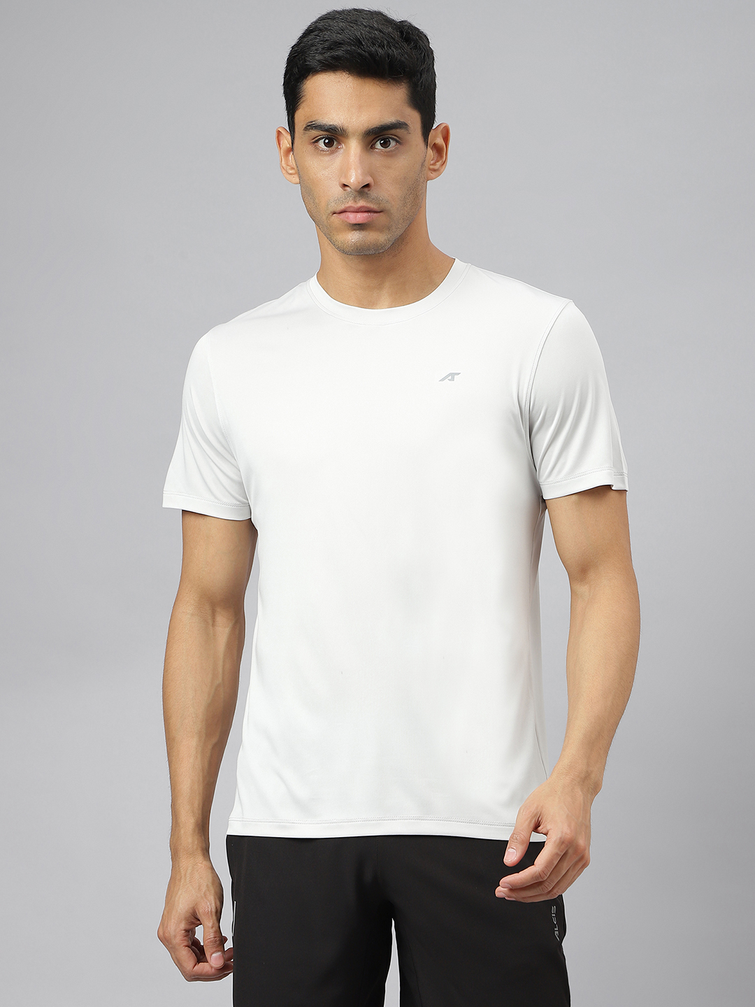 Men Anti-Static Soft-Touch Slim-Fit Sports for All Round Neck T-Shirt