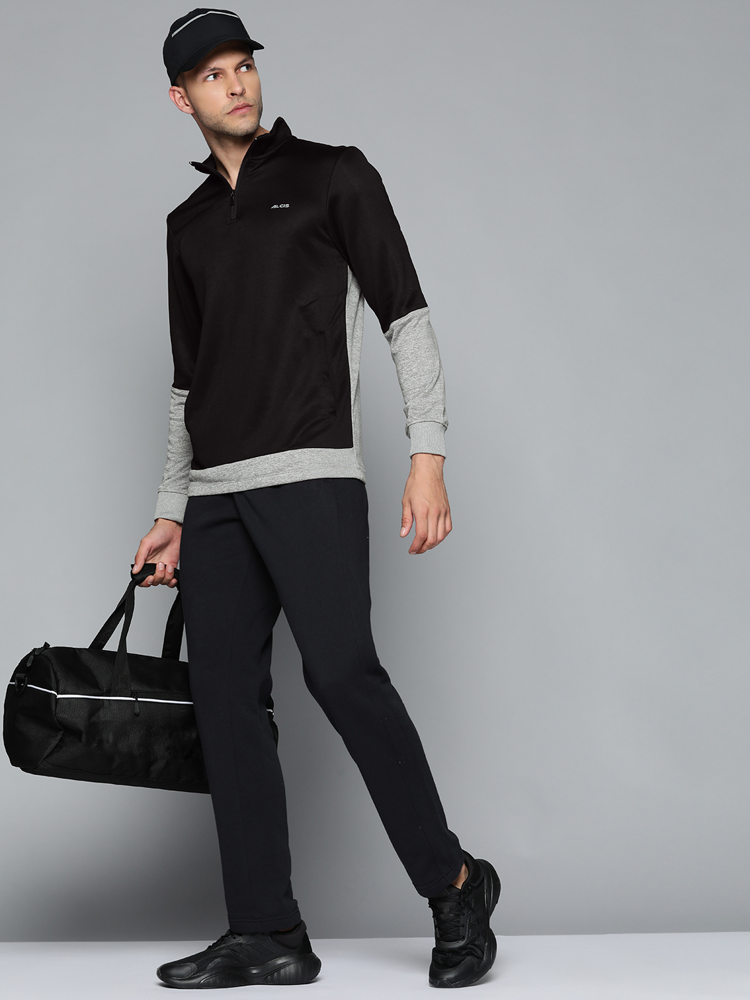 Alcis Men Black & Grey Colourblocked Sweatshirt (4)