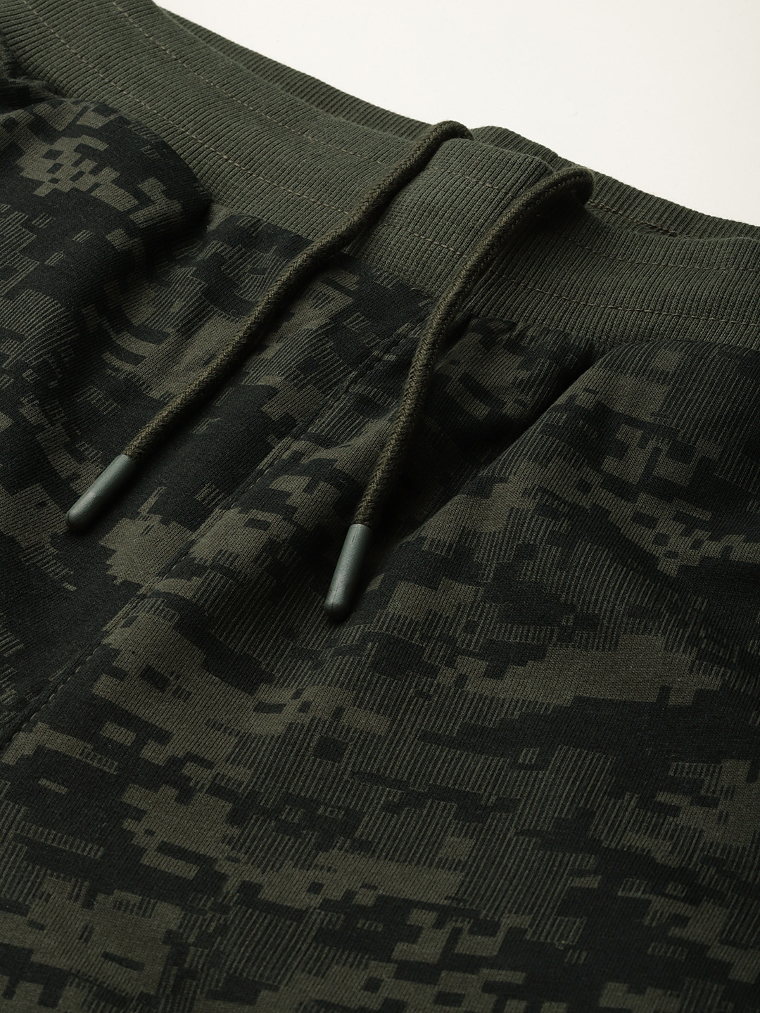 Alcis Men Camouflage Printed Soft Touch Slim-Fit Sports Joggers (5)
