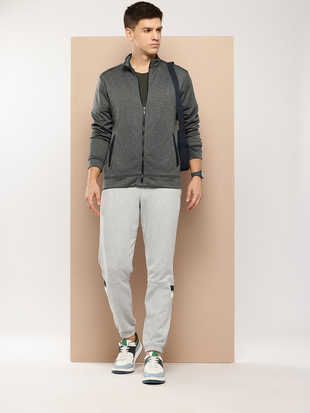 Alcis Men Charcoal Grey Solid Sporty Jacket (4)