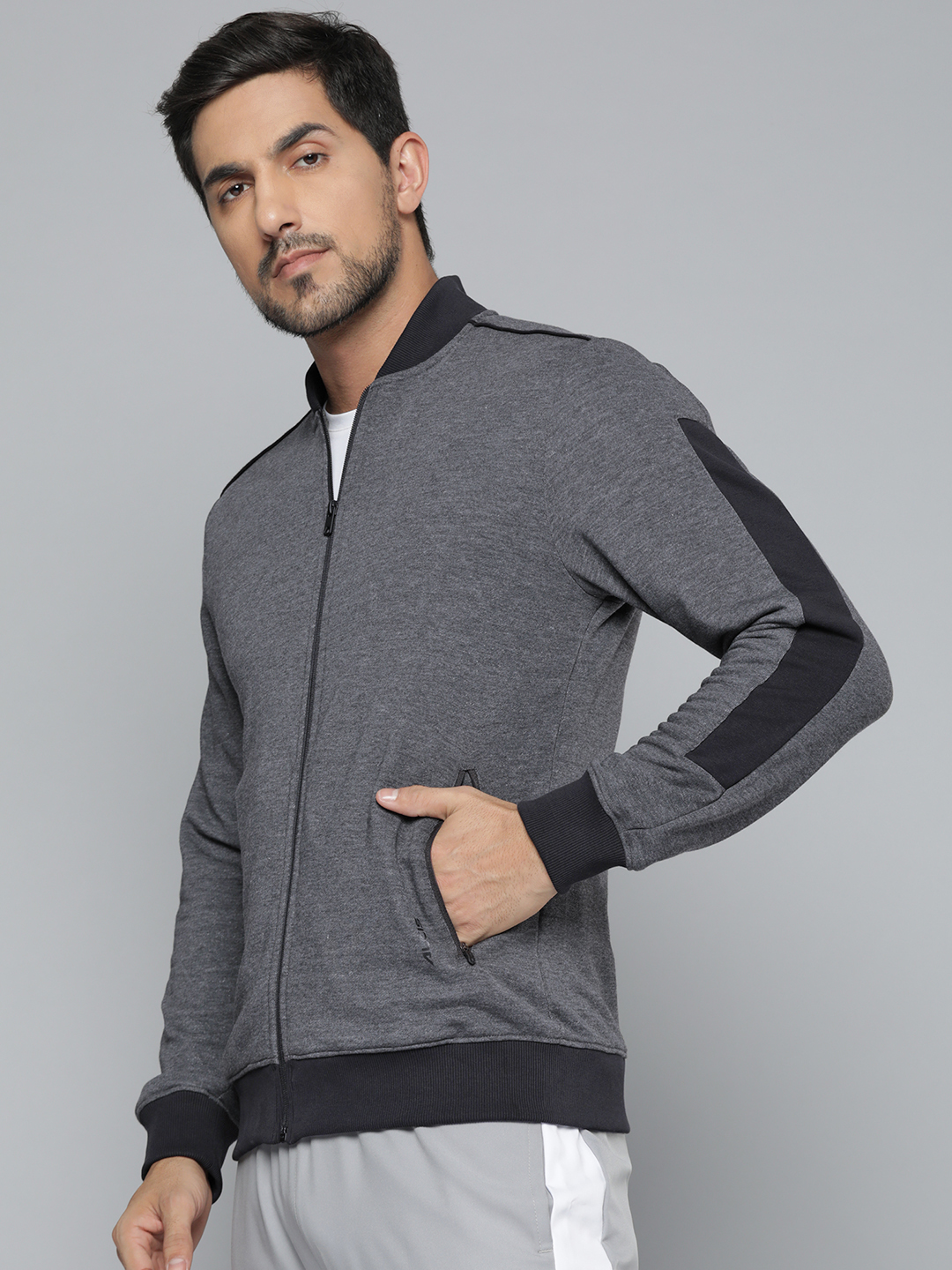 Alcis Men Charcoal Printed Sweatshirt (2)
