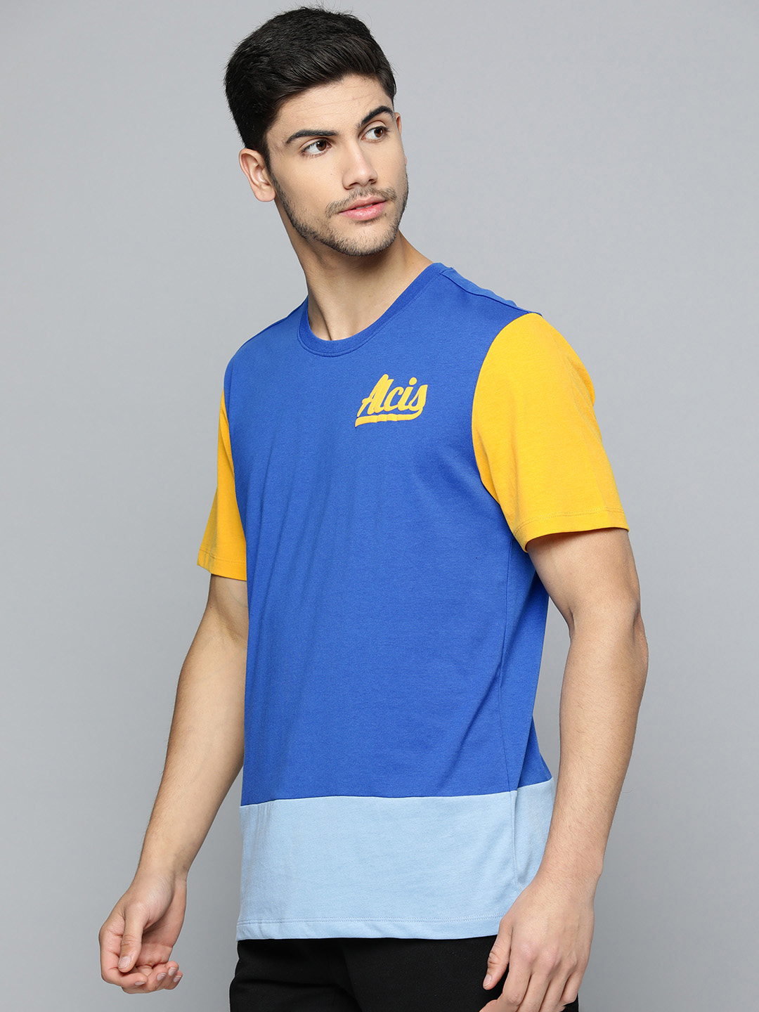 Alcis Men Colourblocked Anti Static Slim Fit T-shirt (2)