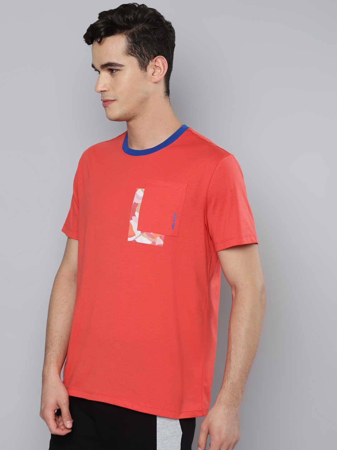 Alcis Men Coral Red Slim Fit Running T-shirt (3)