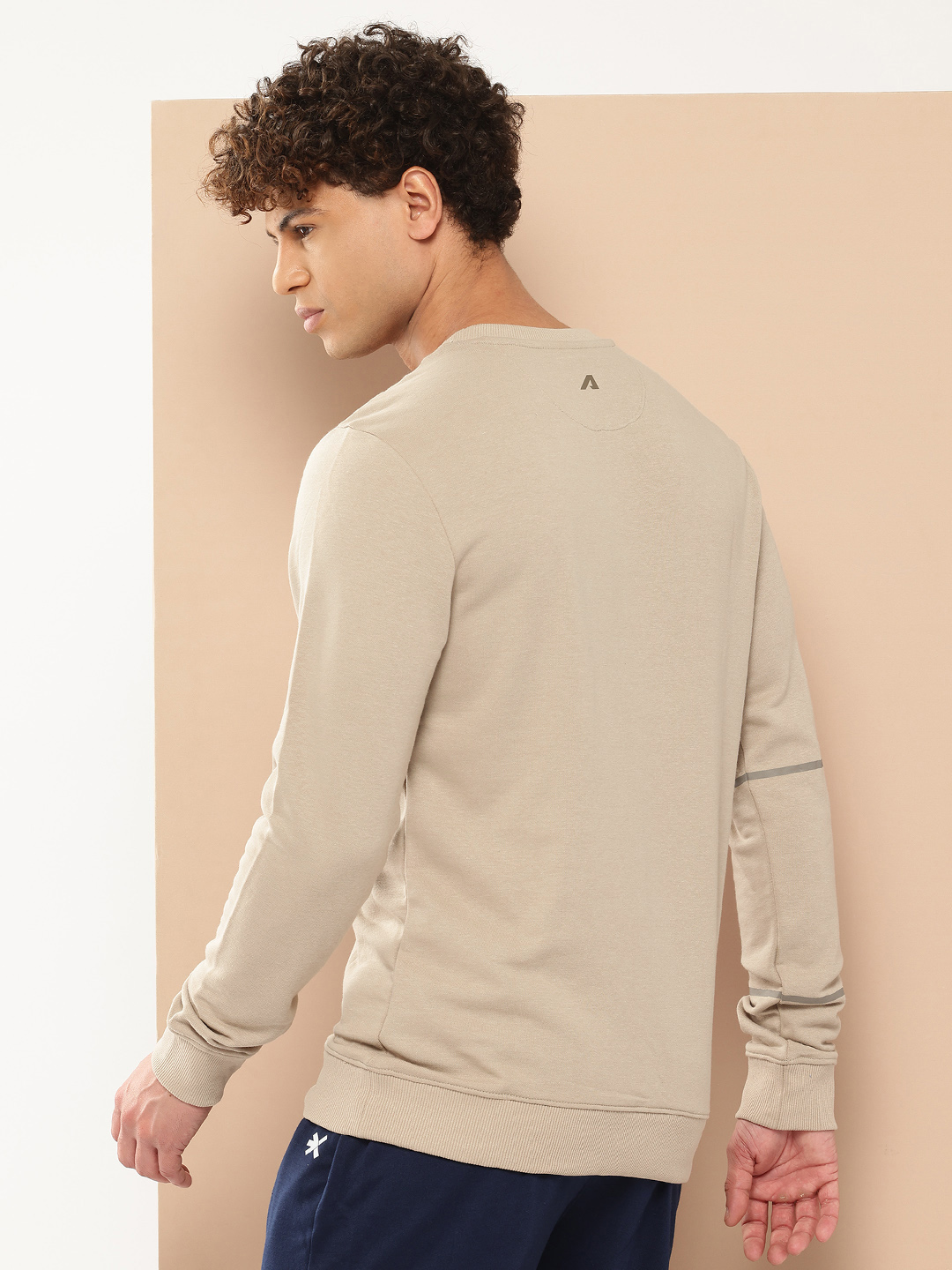 Alcis Men Cream-Coloured Printed Sweatshirt (2)