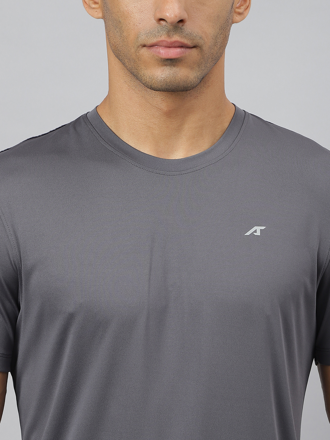 Alcis Men Graphite Anti-Static Soft-Touch Slim-Fit Sports for All Round Neck T-Shirt (6)