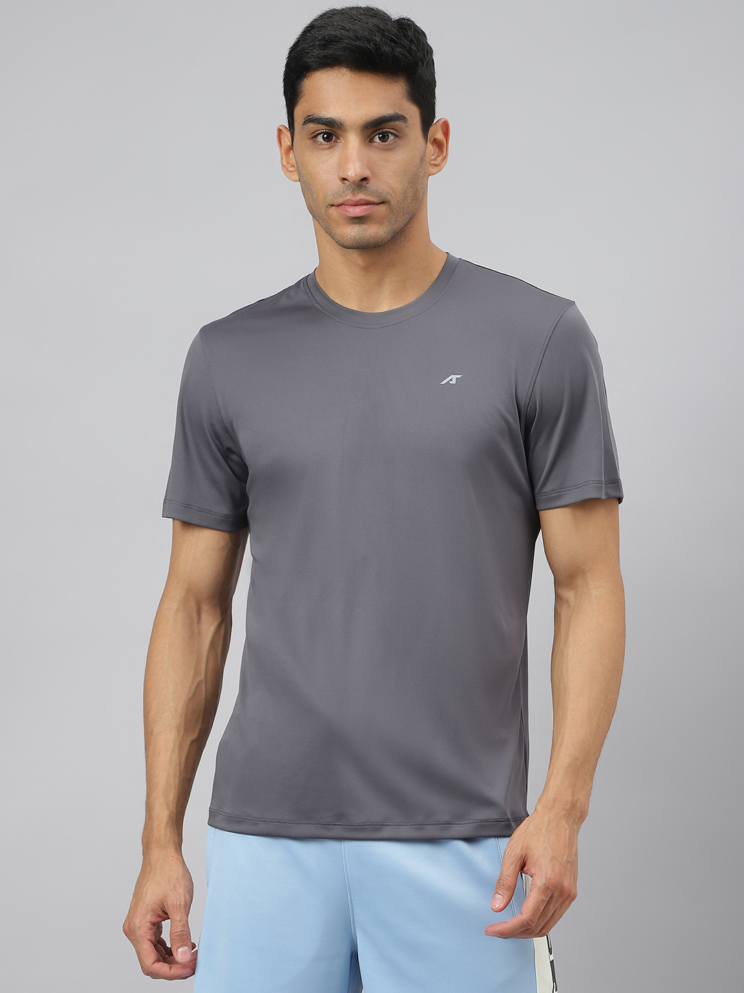 Men Graphite Anti-Static Soft-Touch Slim-Fit Sports for All Round Neck T-Shirt