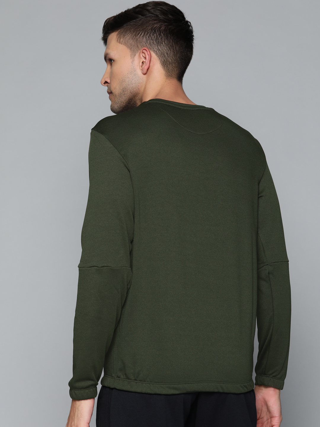 Alcis Men Green Solid Sweatshirt (3)