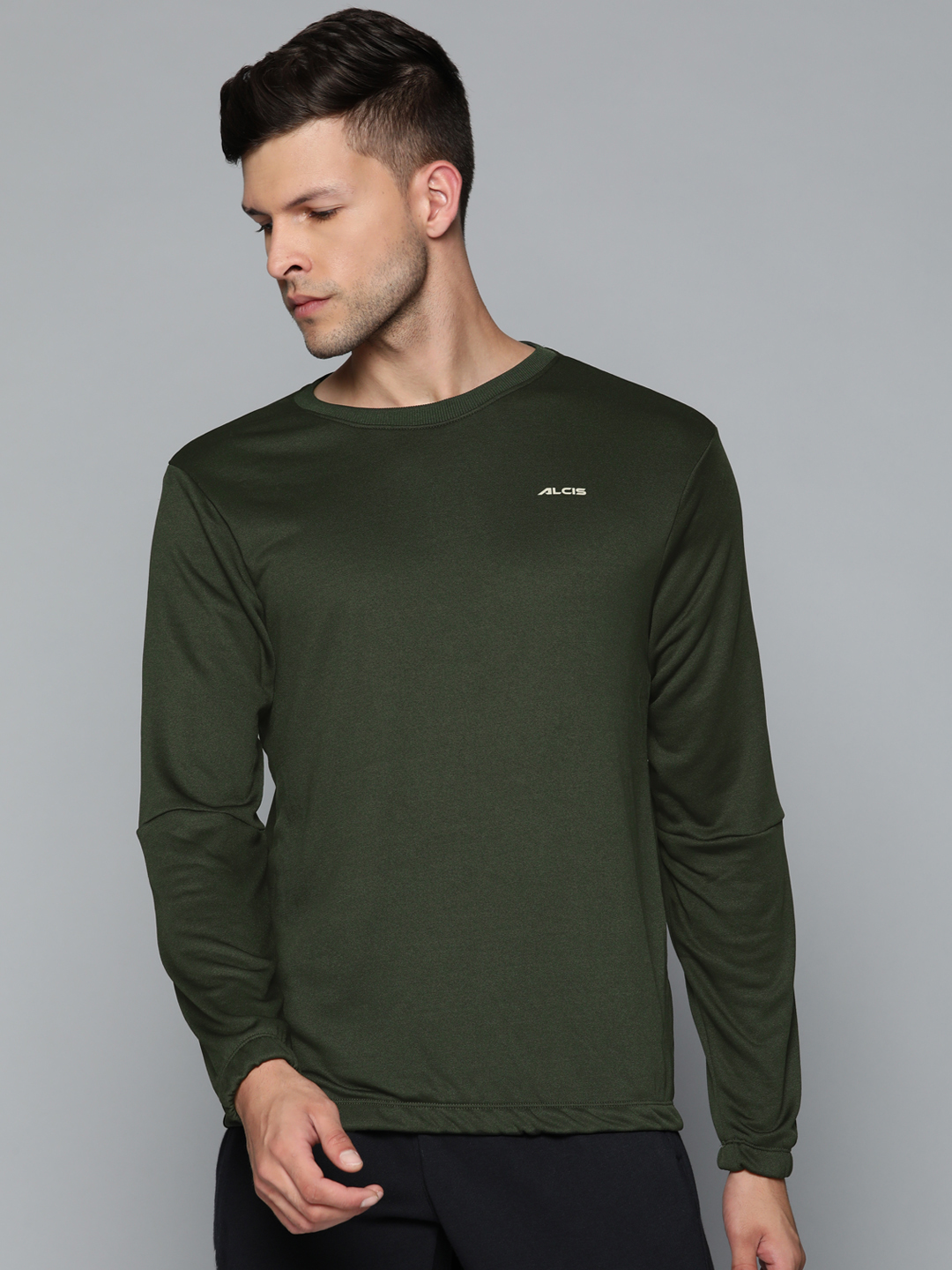 Men Green Solid Sweatshirt