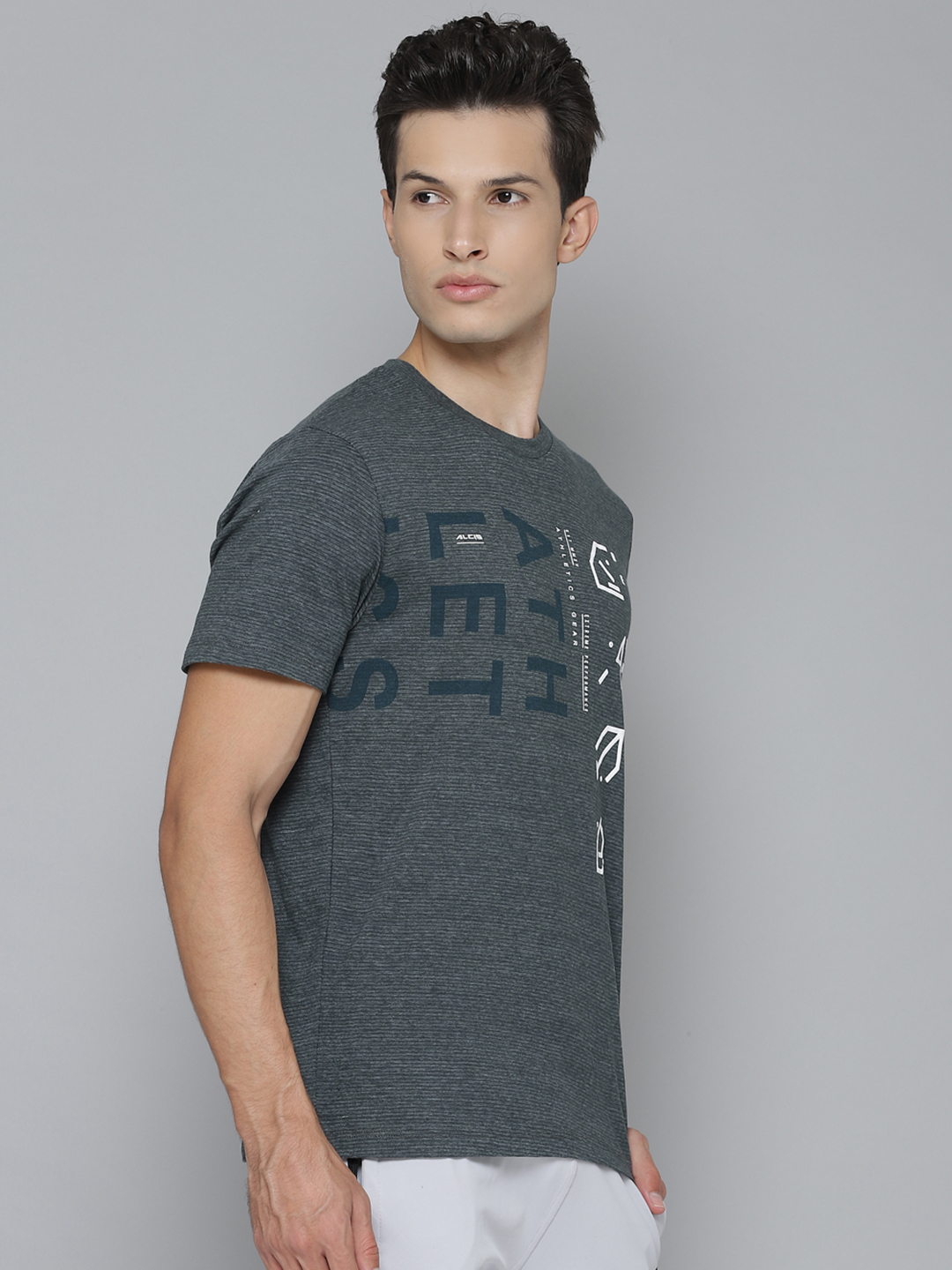 Alcis Men Green & White Printed Round Neck T-shirt (2)