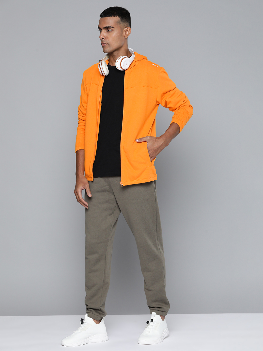 Alcis Men Mustard Yellow Solid Bomber Jacket (4)