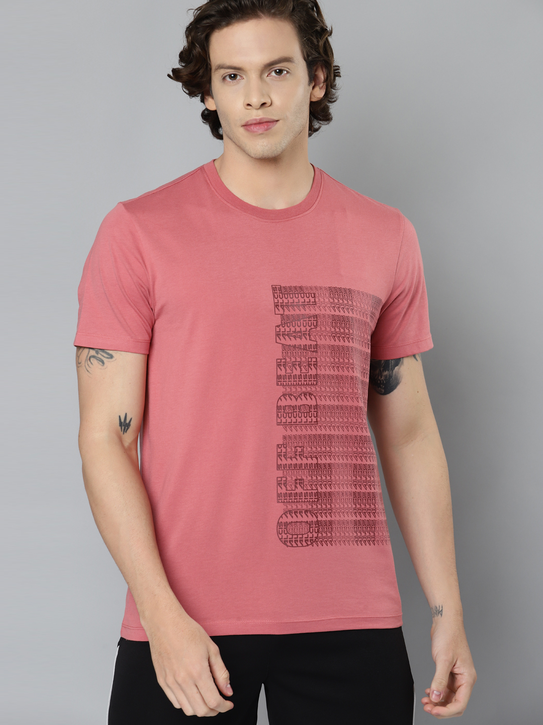 Men Pink Typography Printed Slim Fit Running T-shirt