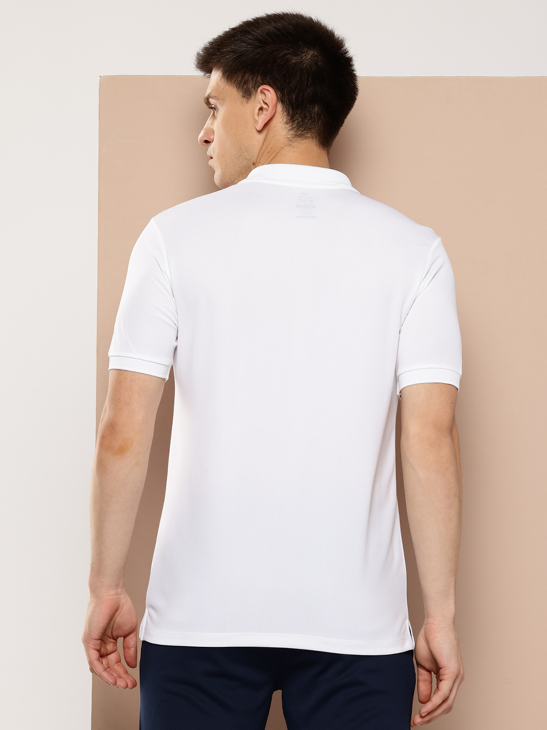 Alcis Men Polo Collar Slim Fit Solid T-shirt (3)