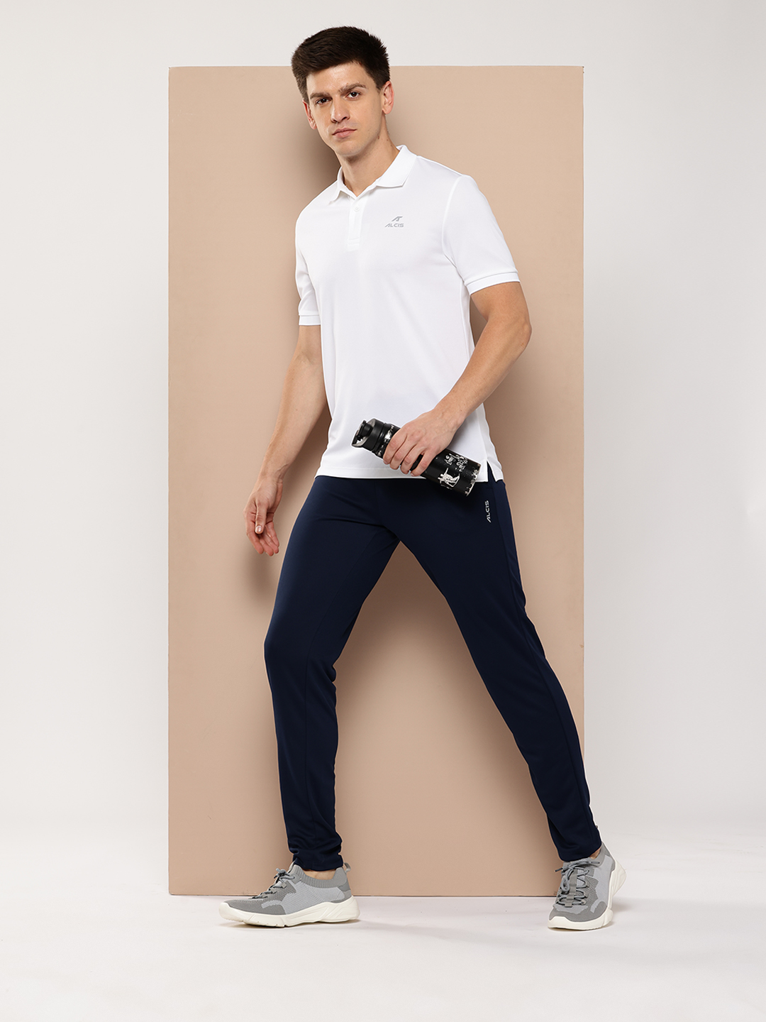 Alcis Men Polo Collar Slim Fit Solid T-shirt (4)