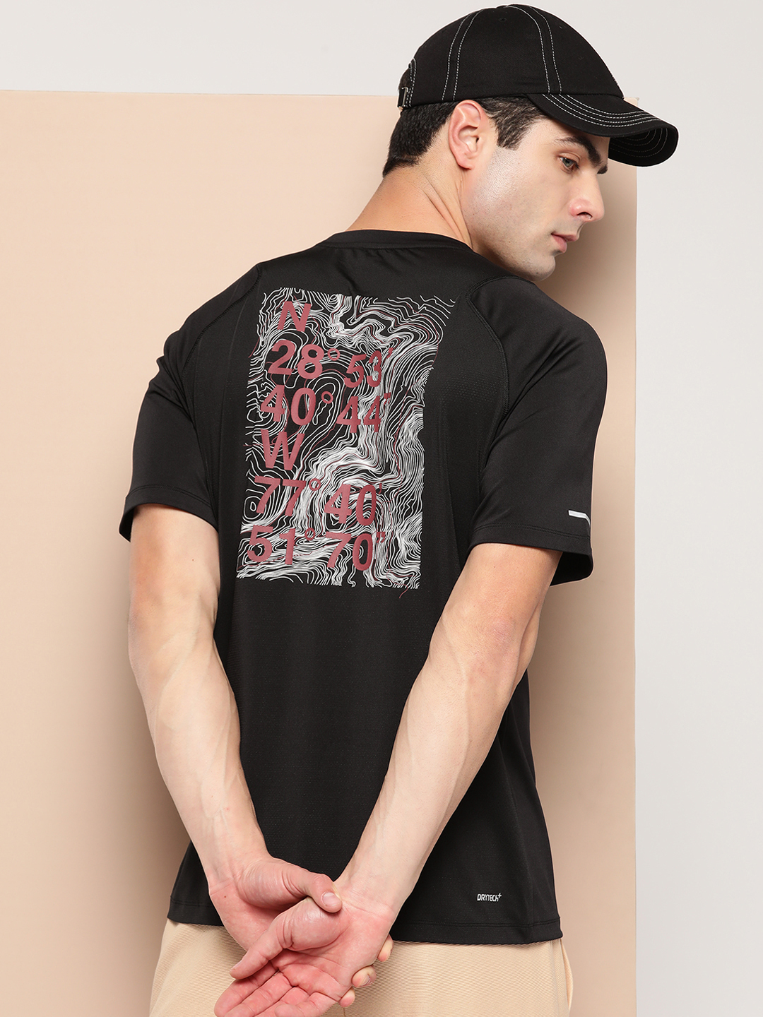 Alcis Men Printed Dry Tech Slim Fit T-shirt (3)
