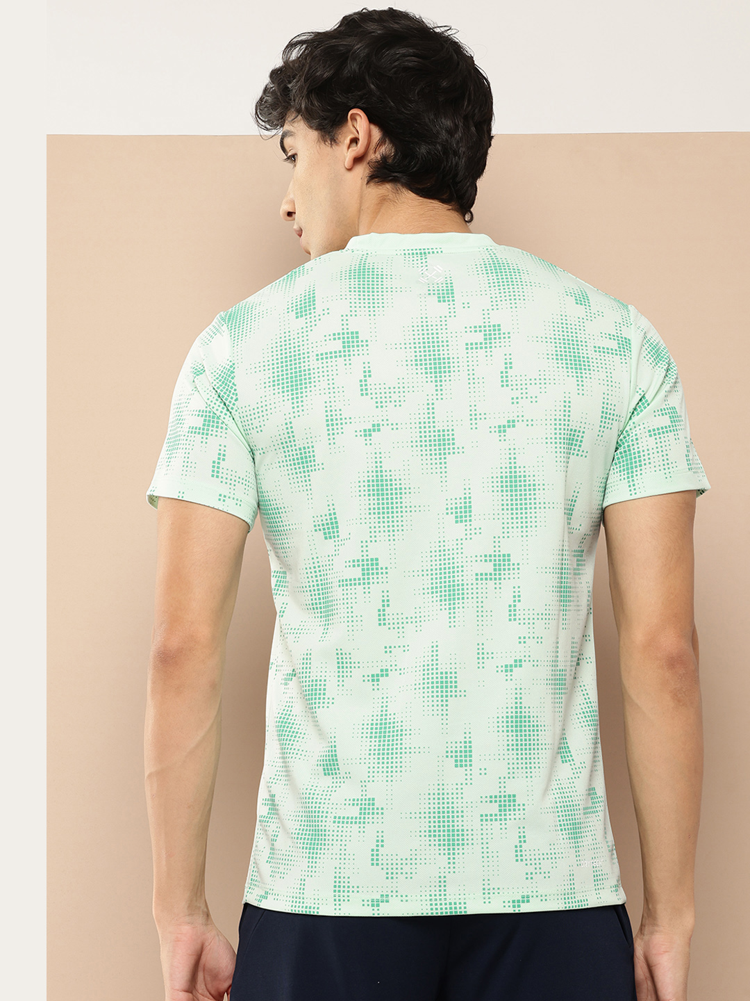 Alcis Men Printed Slim Fit T-shirt (3)