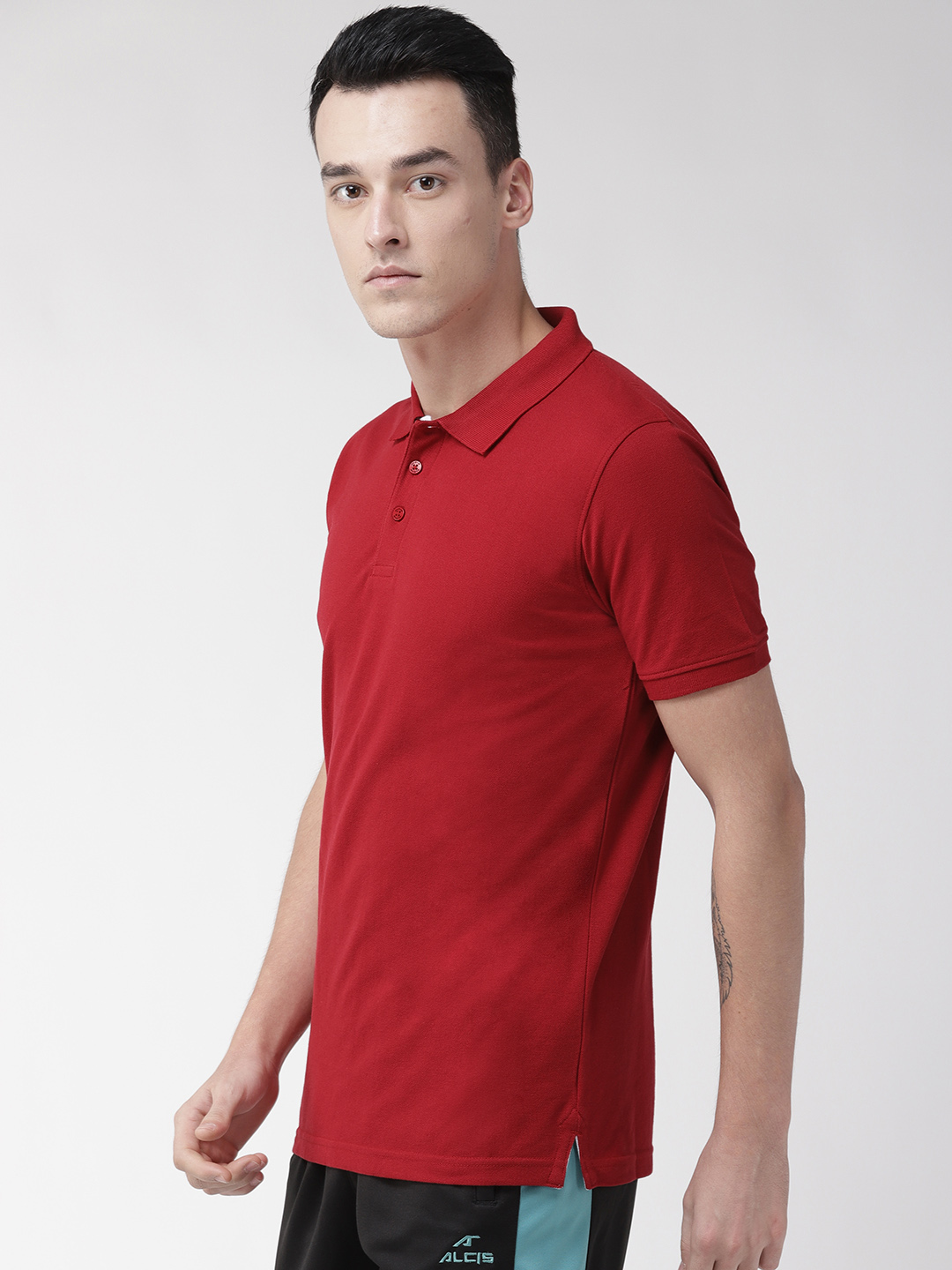 Alcis Men Red Solid Polo Collar Training T-shirt (4)