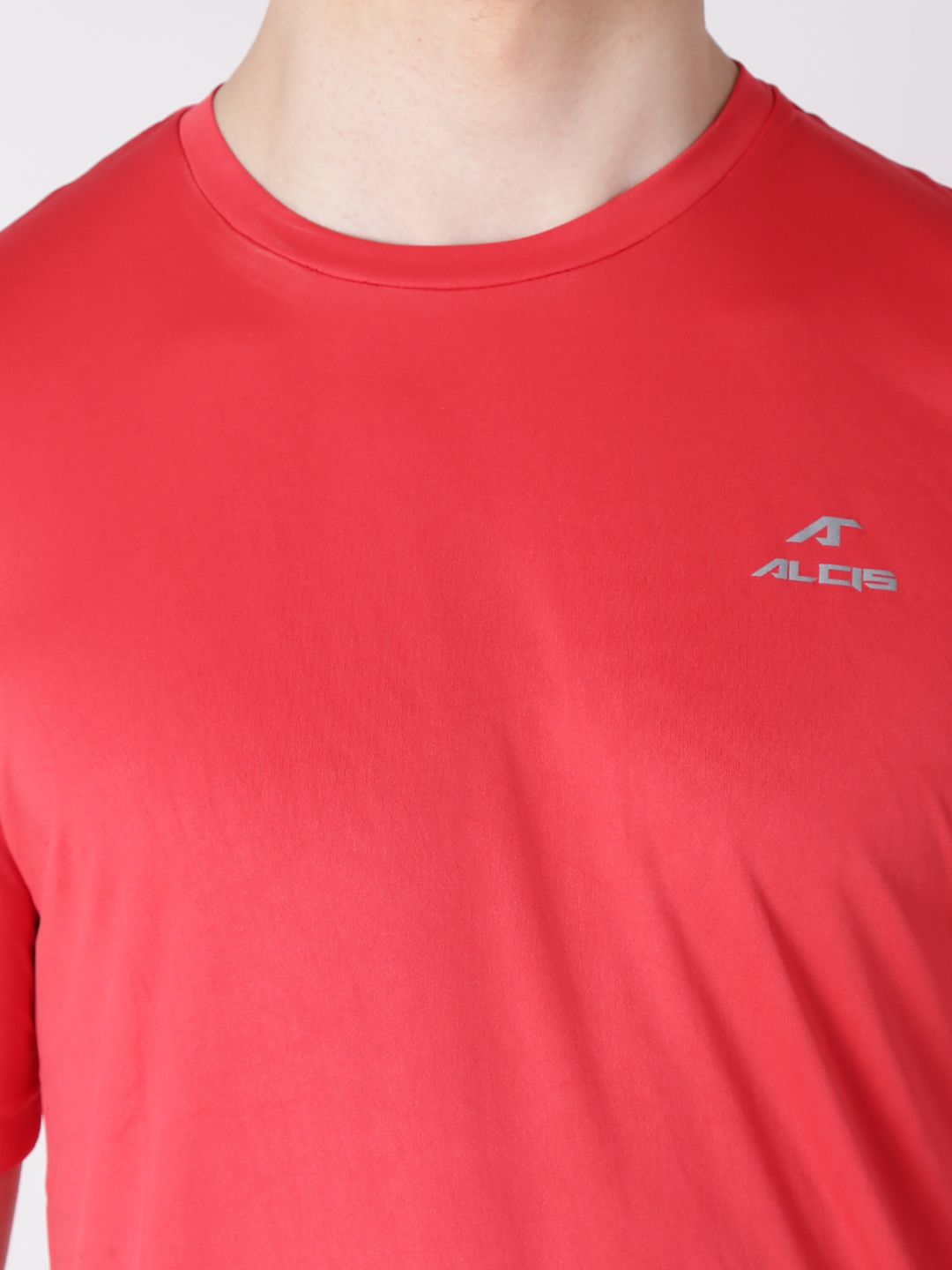 Alcis Men Red Solid Round Neck T-shirt (5)