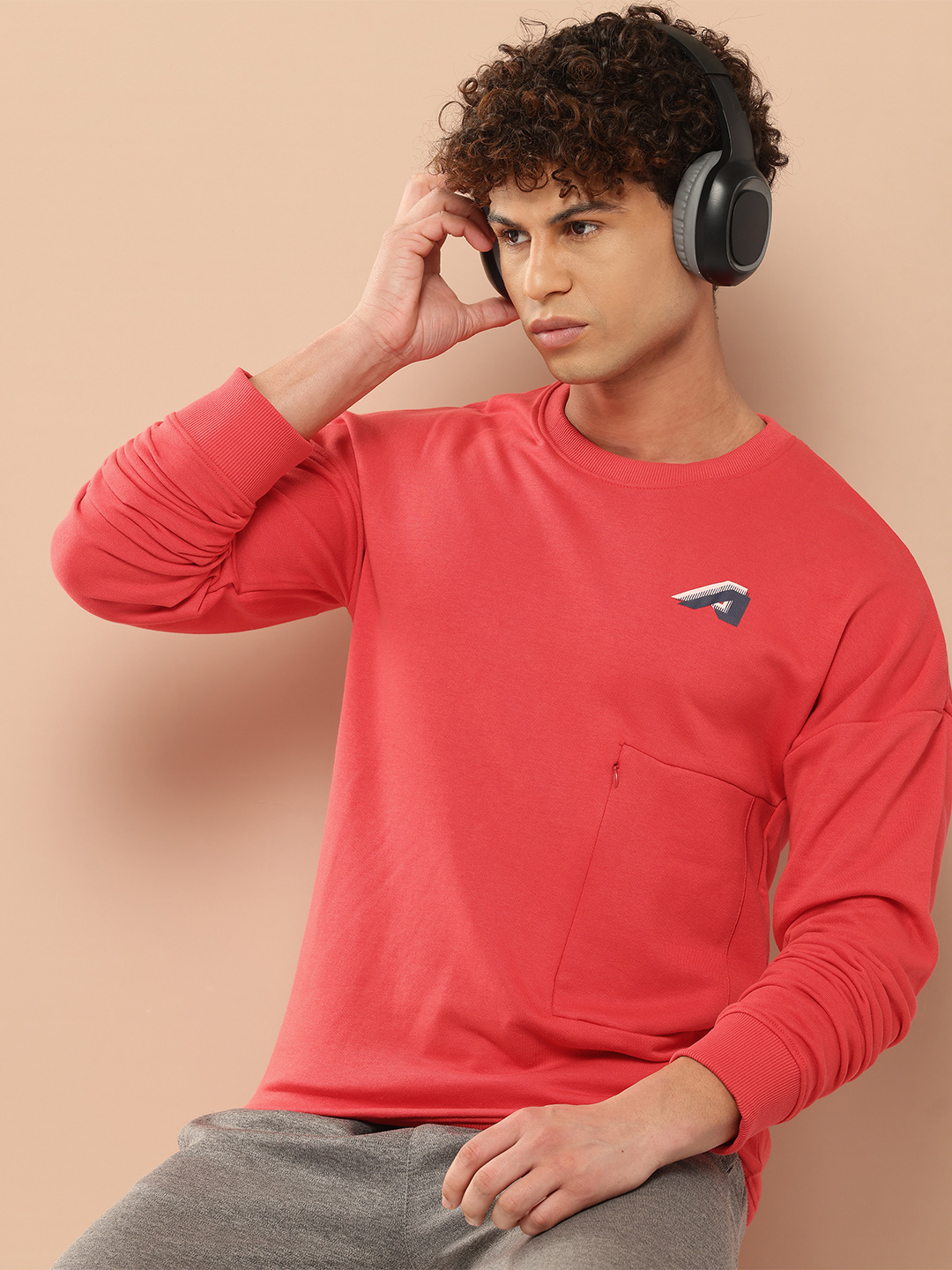 Men Red Solid Sweatshirt