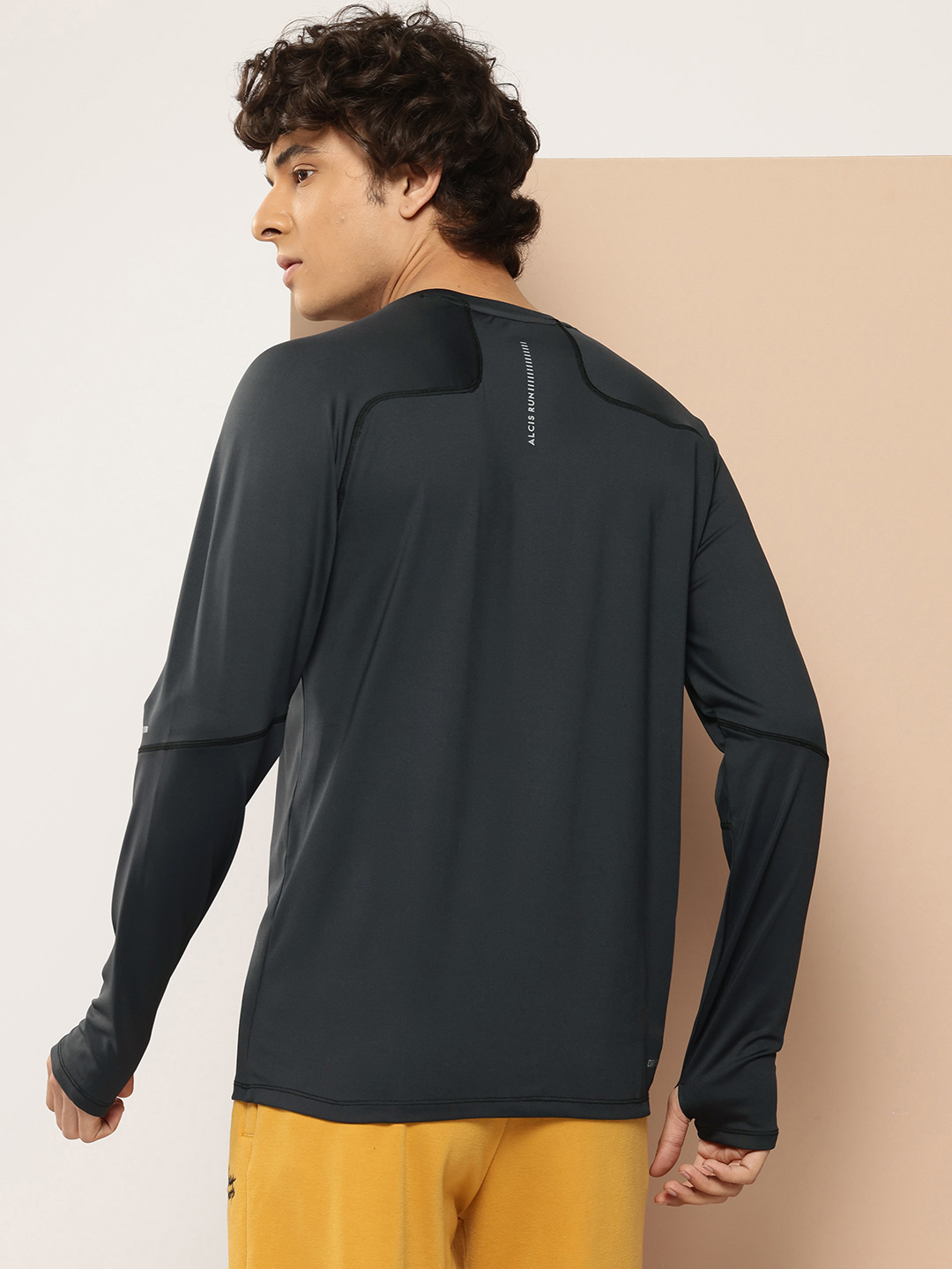 Alcis Men Slim Fit T-shirt (3)