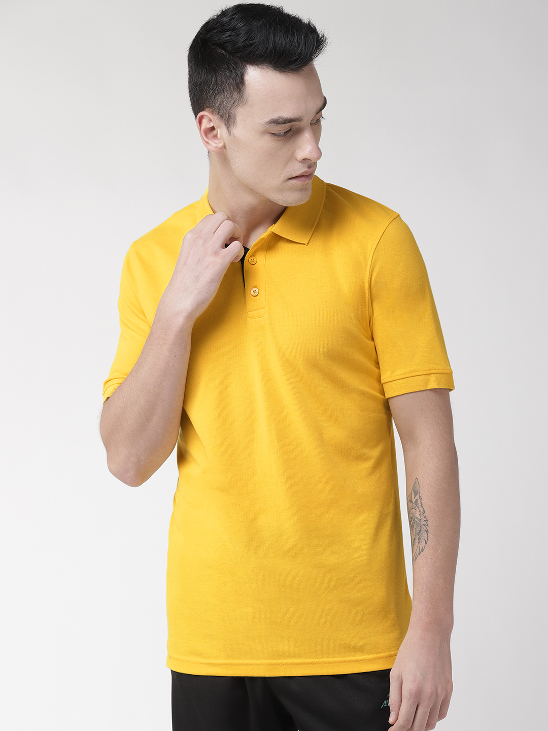 Alcis Men Solid Polo Collar Training T-shirt (1)