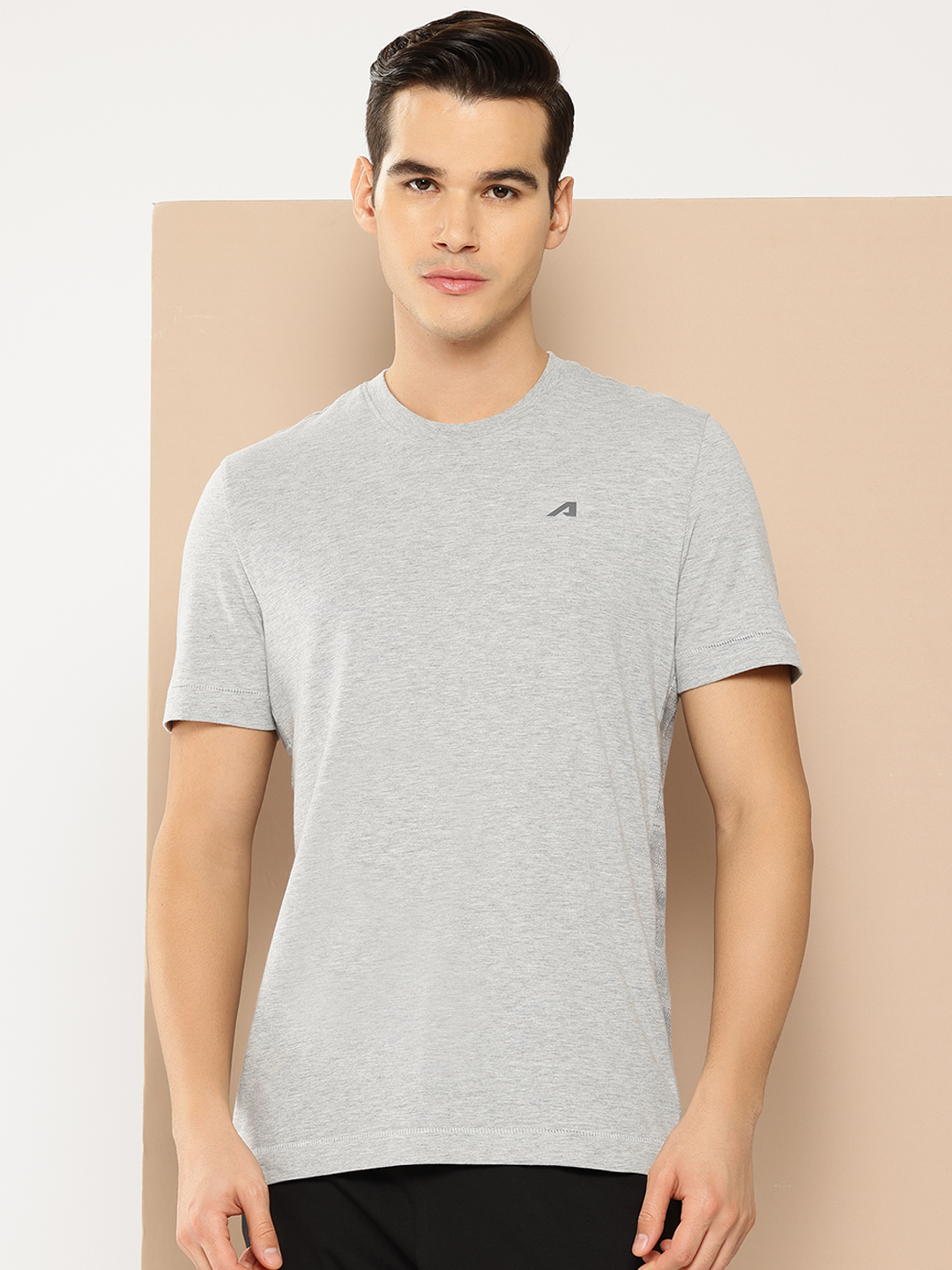 Men Solid T-shirt