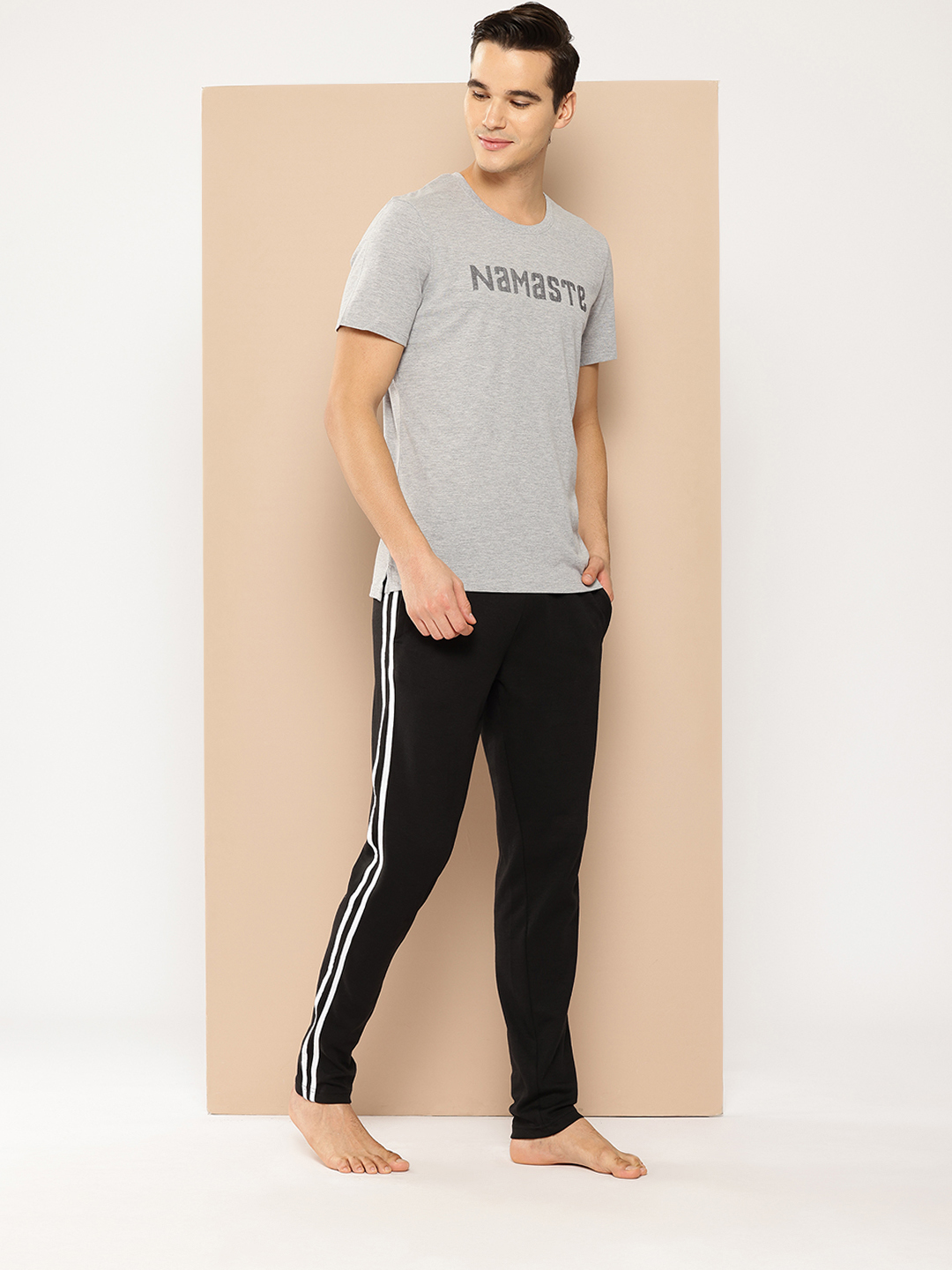 Alcis Men Typography Printed Dry Tech T-shirt (4)