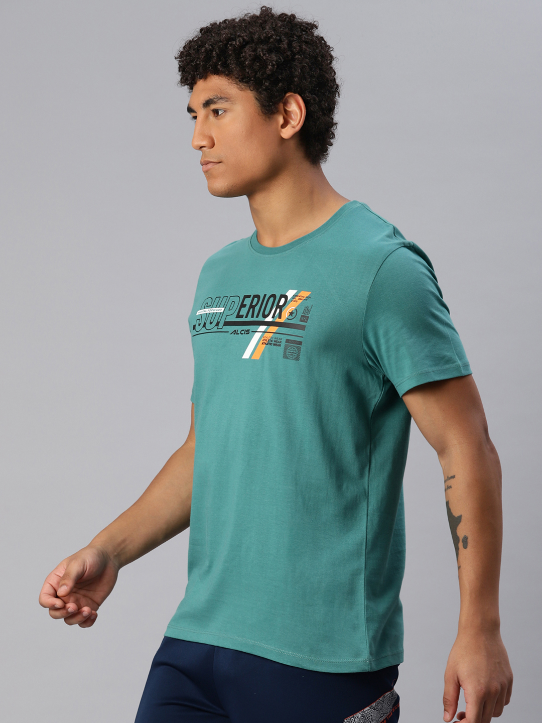 Alcis Men Typography Printed T-shirt (2)