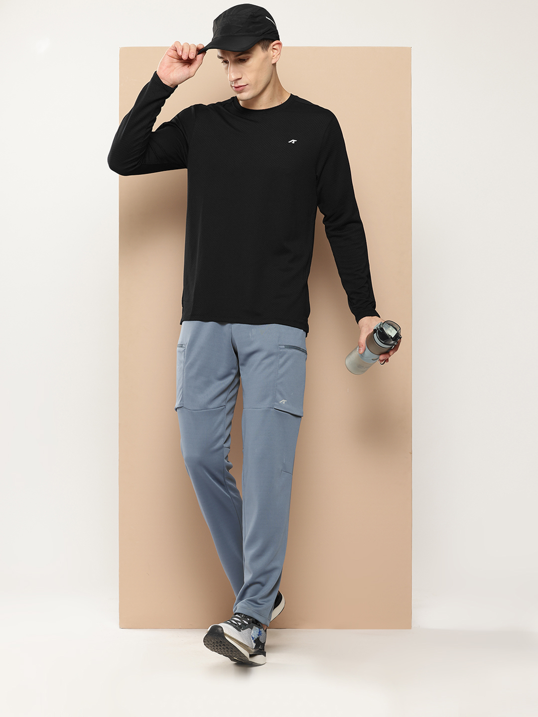 Alcis Solid Slim Fit T-shirt (4)