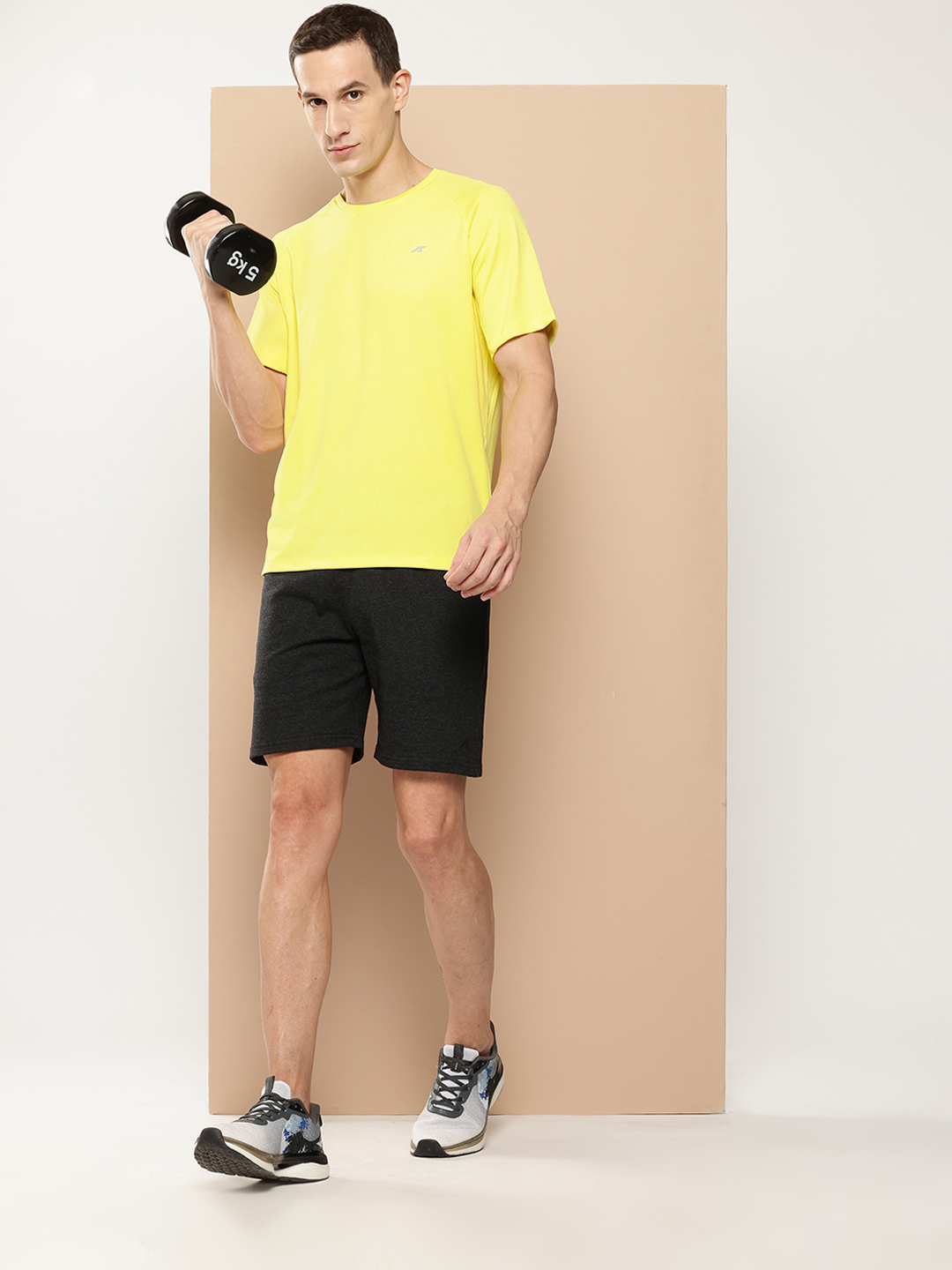 Alcis Solid Slim Fit T-shirt (4)