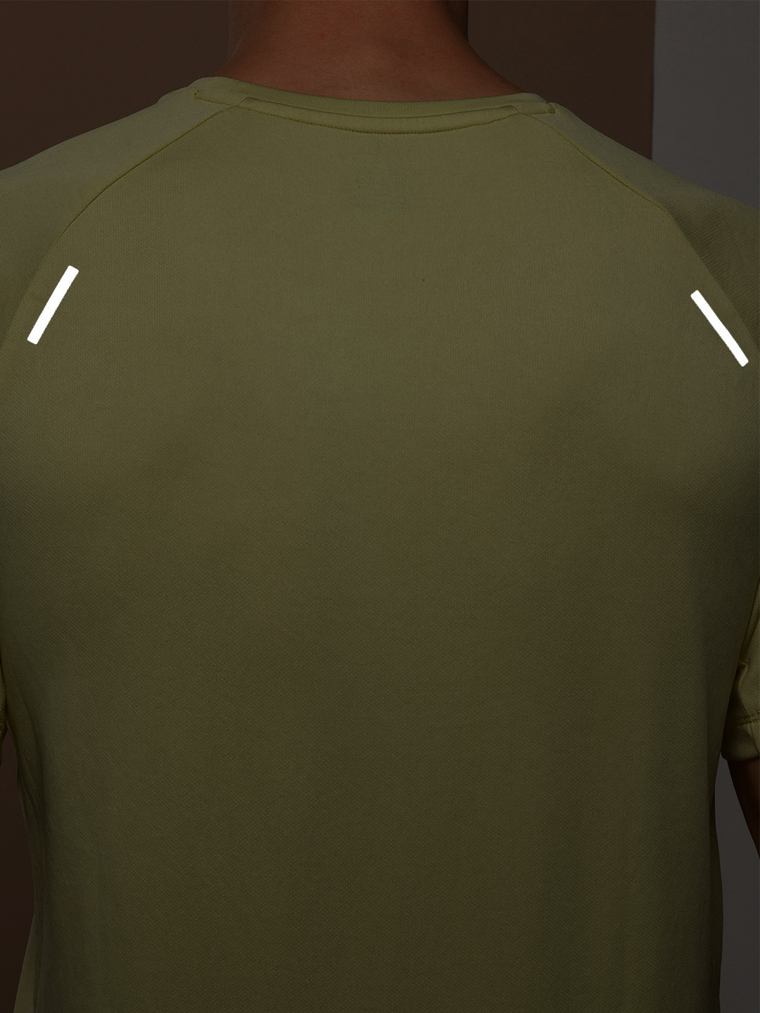 Alcis Solid Slim Fit T-shirt (8)