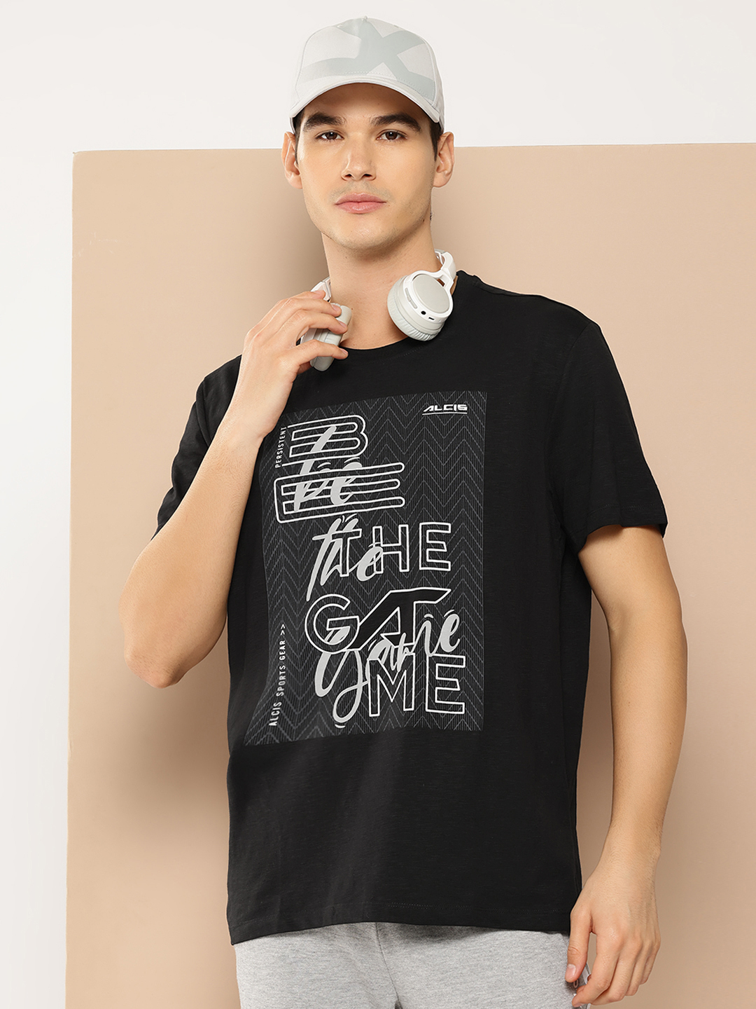 Typography Printed Slim Fit T-shirt