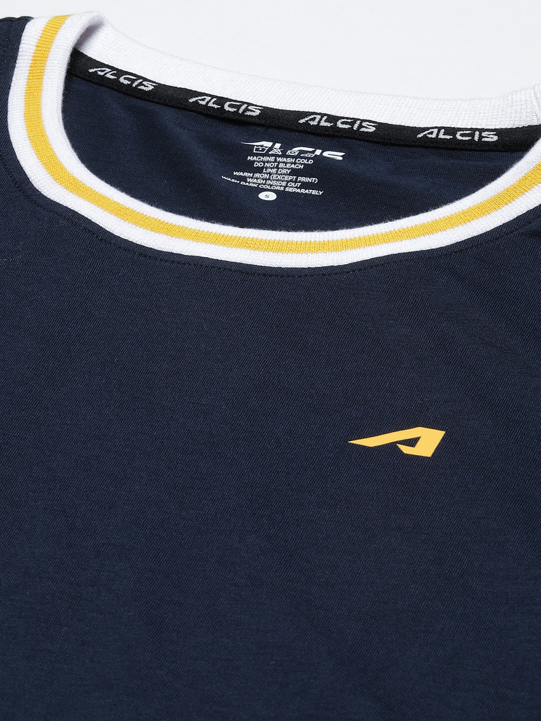 Alcis Women Navy Blue Slim Fit Running T-shirt (5)