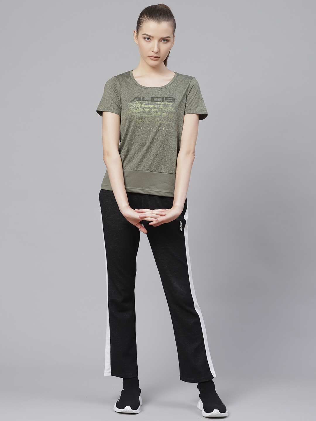 Alcis Women Olive Green Printed Round Neck T-shirt (4)
