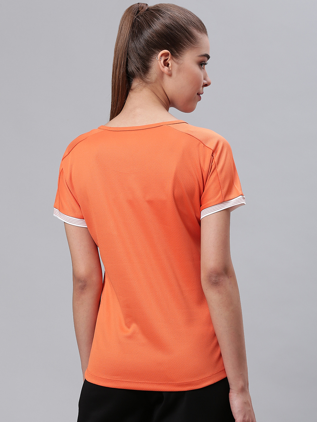 Alcis Women Orange Slim Fit Printed Round Neck Tennis T-shirt (3)