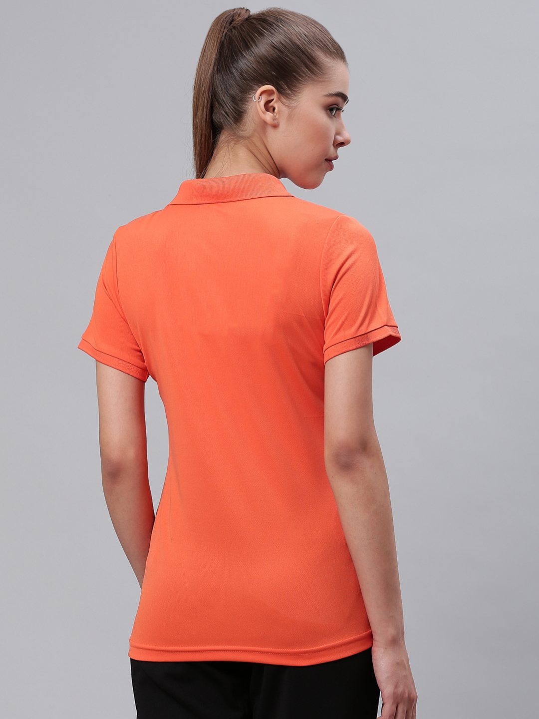 Alcis Women Orange Solid Polo Collar Sports T-shirt (3)