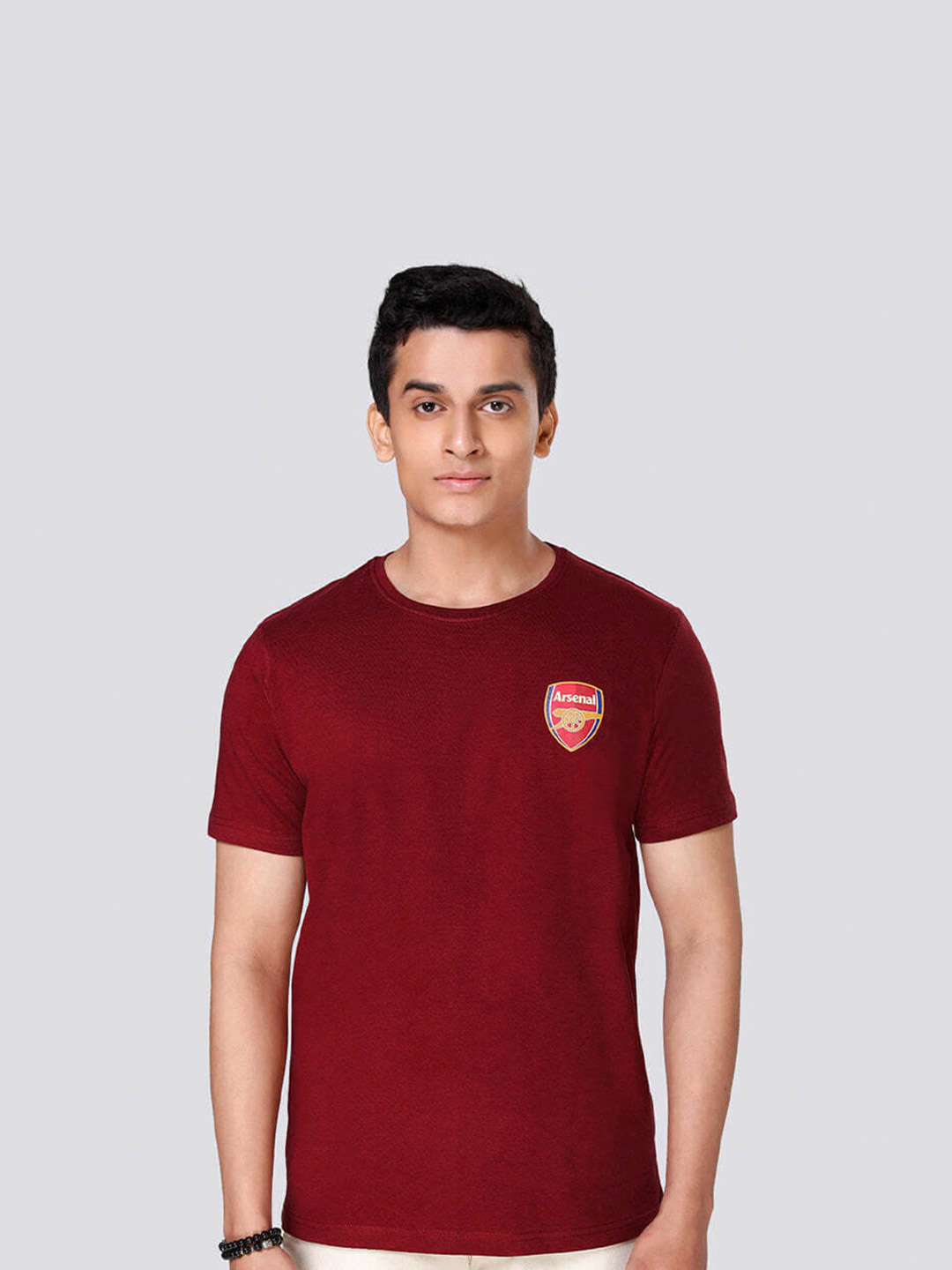 Arsenal F.C. Arsenal FC Men Regular White Maroon Round Neck T-Shirt (1)