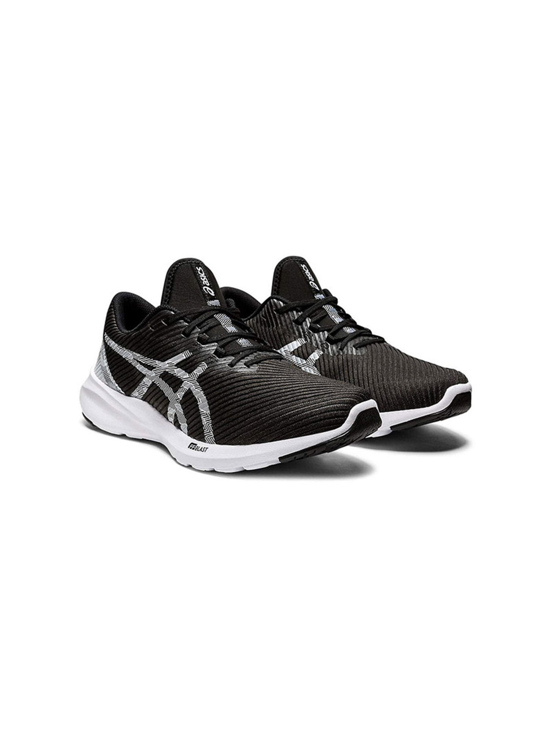 Asics Men Black & White Versablast Running Shoes (1)