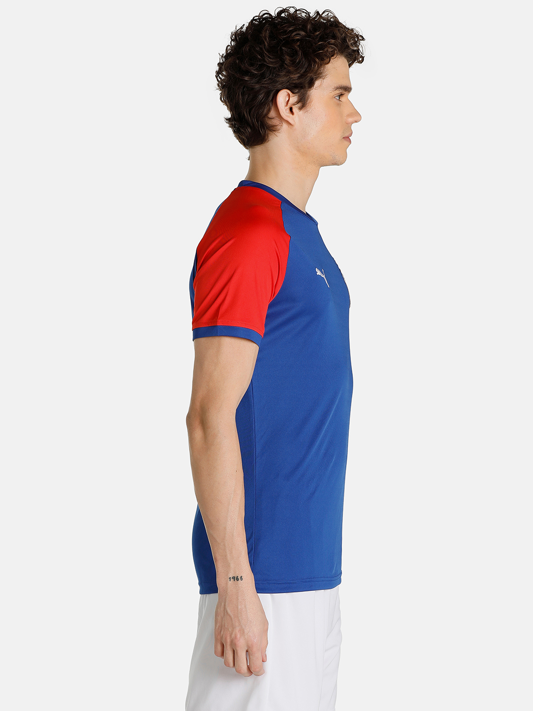 Bengaluru FC Official Home Replica Jersey (3)