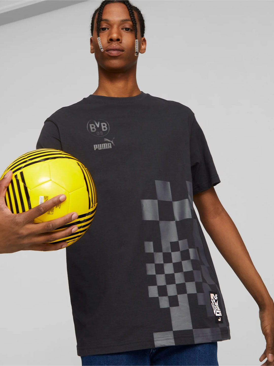 Borussia Dortmund F.C. Men Black Borussia Dortmund ftblCulture T-Shirt (1)