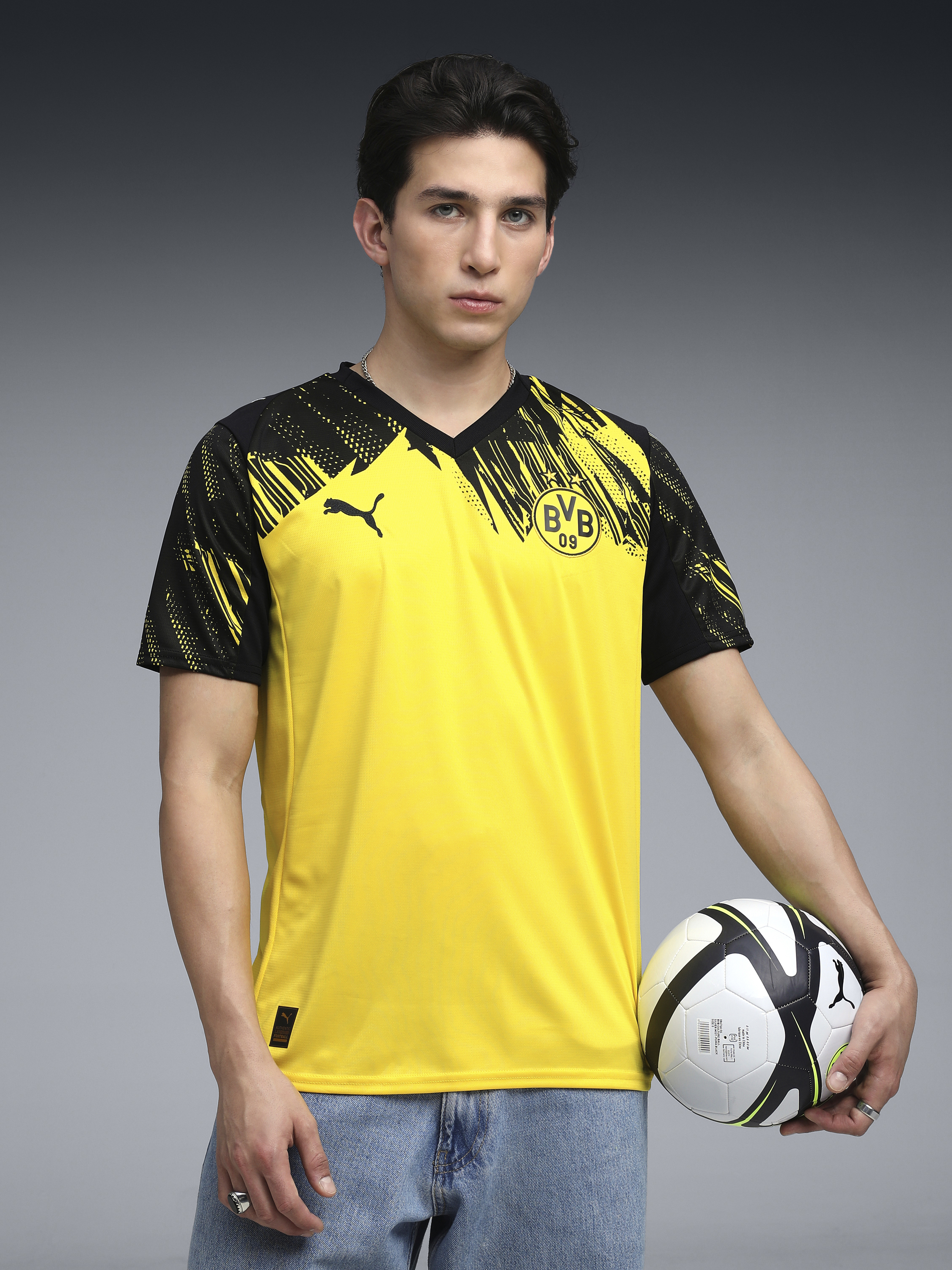 Borussia Dortmund F.C. Official Replica Breathable Signature Jersey for Men