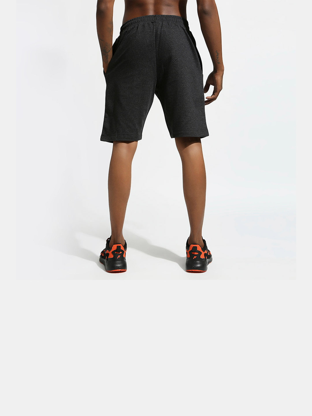 Chennai Super Kings Men Black Logo Printed Mid-Rise Cotton Sports Shorts (2)