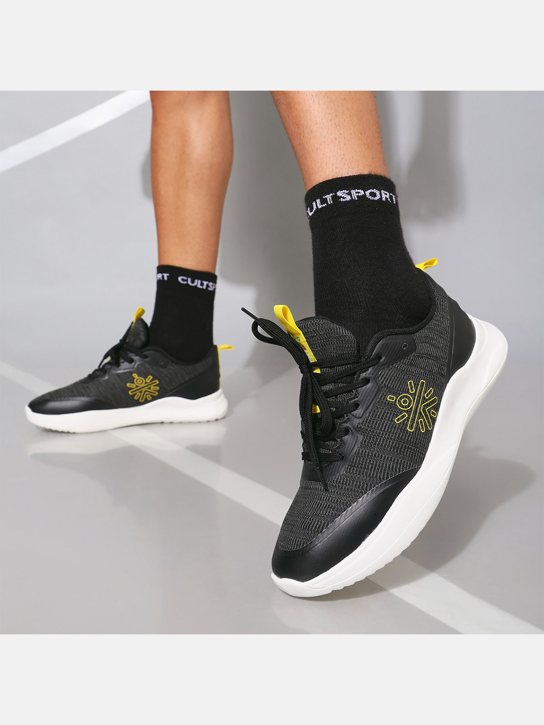 Cultsport One Men Black Harerun Running Shoes (3)