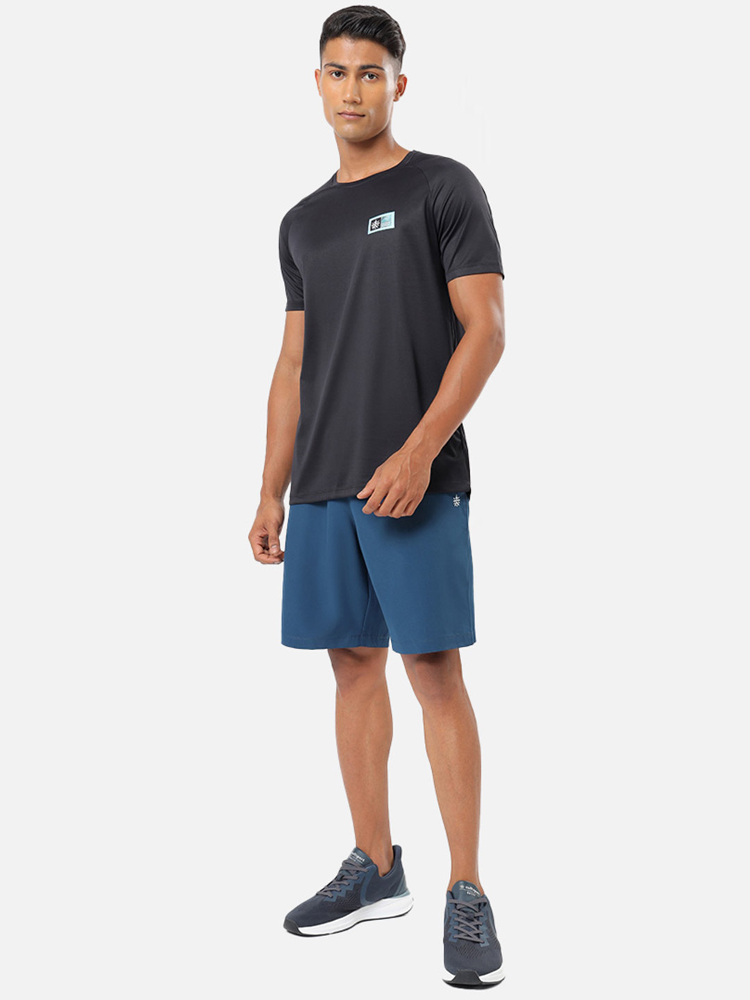 Cultsport One Men Black Solid Raglan Tshirt with Logo (2)